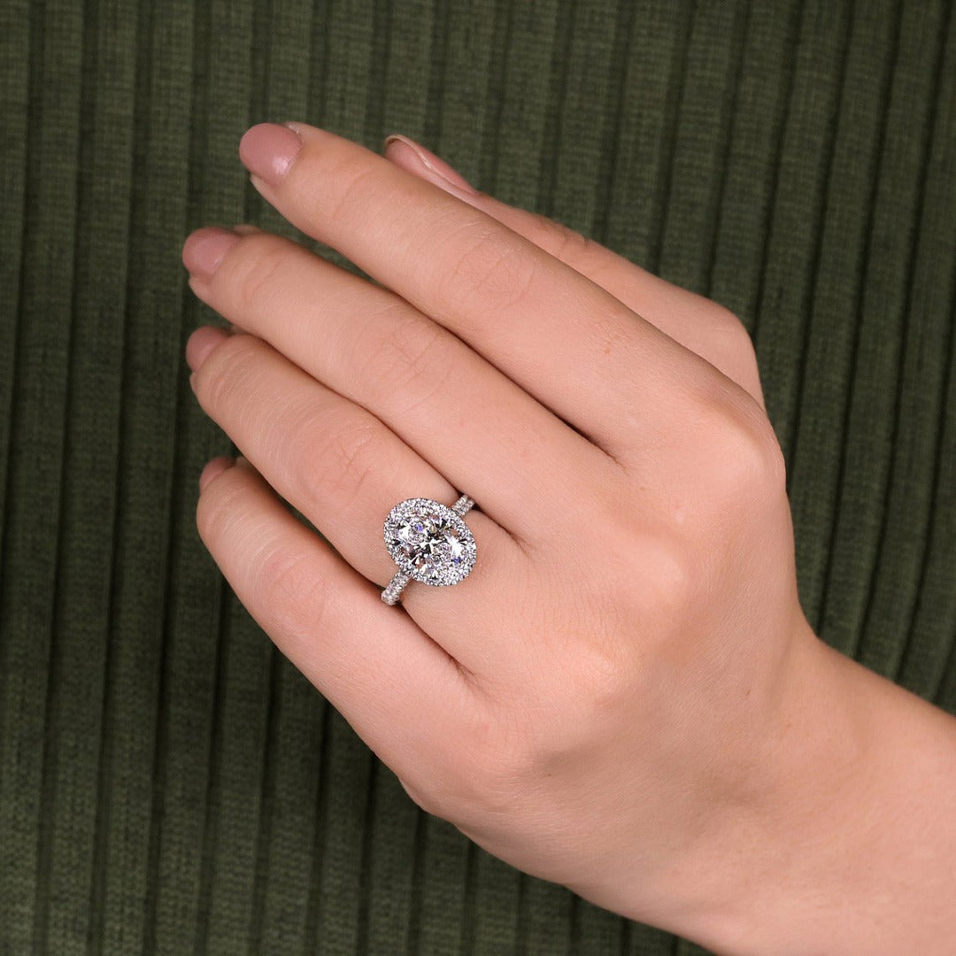 2.50 Ct Center Stone Oval & Side Stone Round Cut Engagement Ring