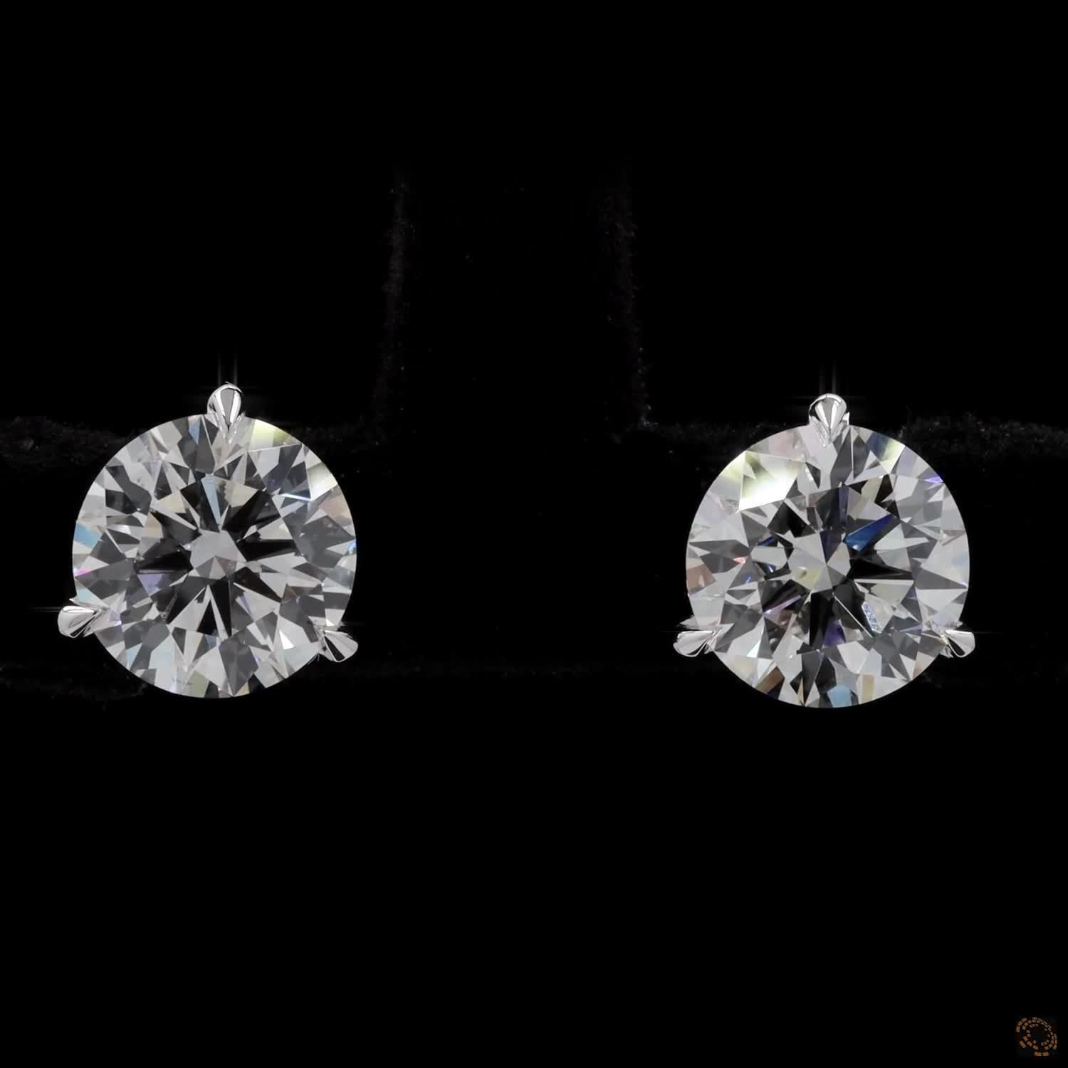 3.06 Ct 3-Prong Pear-Shaped Diamond Stud Earrings with V-Prong Tip