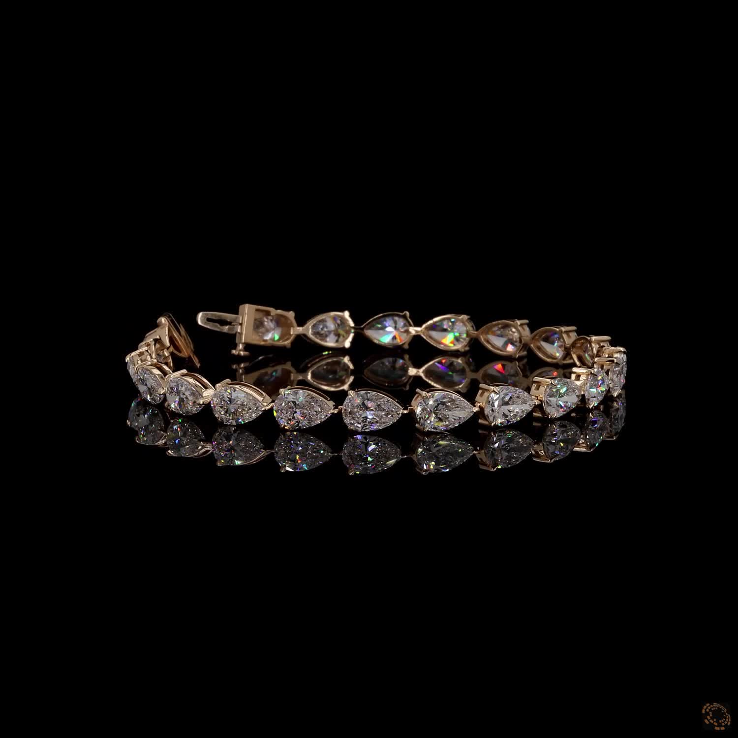 14.43 Ct Pear Cut Diamond Tennis Bracelet in Yellow Gold / Rose Gold
