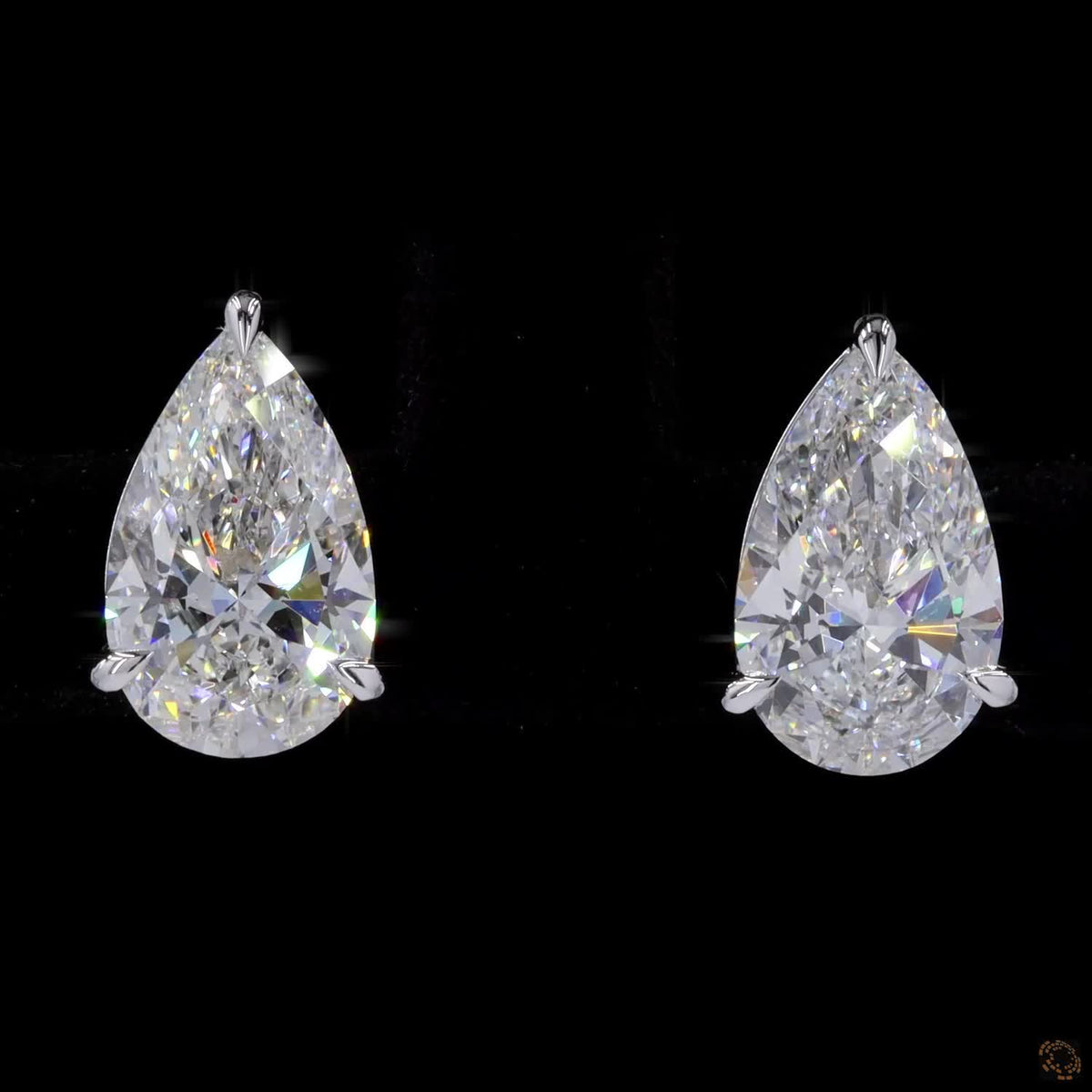 3.03 Ct Full Bezel Setting smooth, snag-free white metal rim completely encasing the stone perimeter and delicate pointed tip