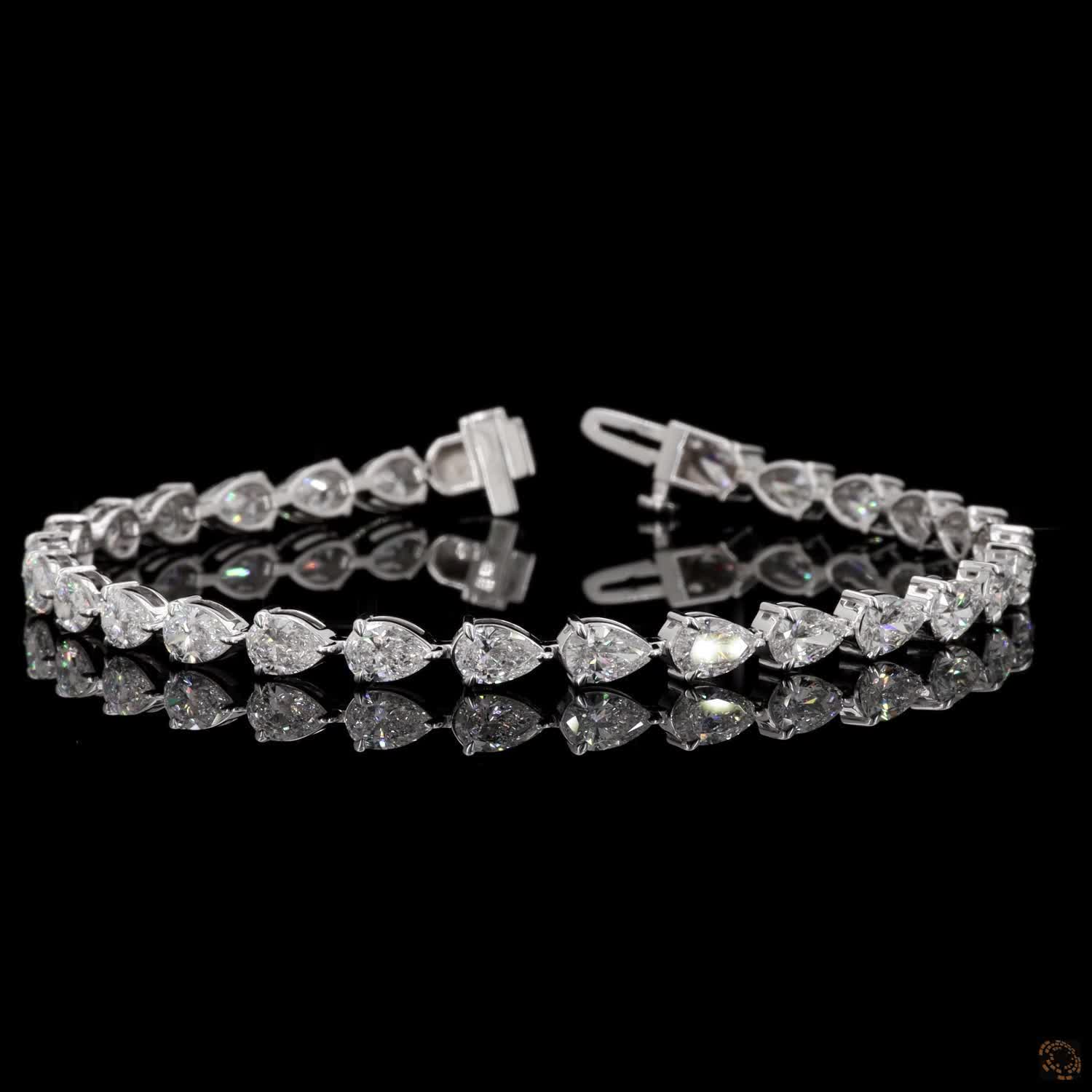 7.1 Ct Pear Cut Diamond Tennis Bracelet in White Gold