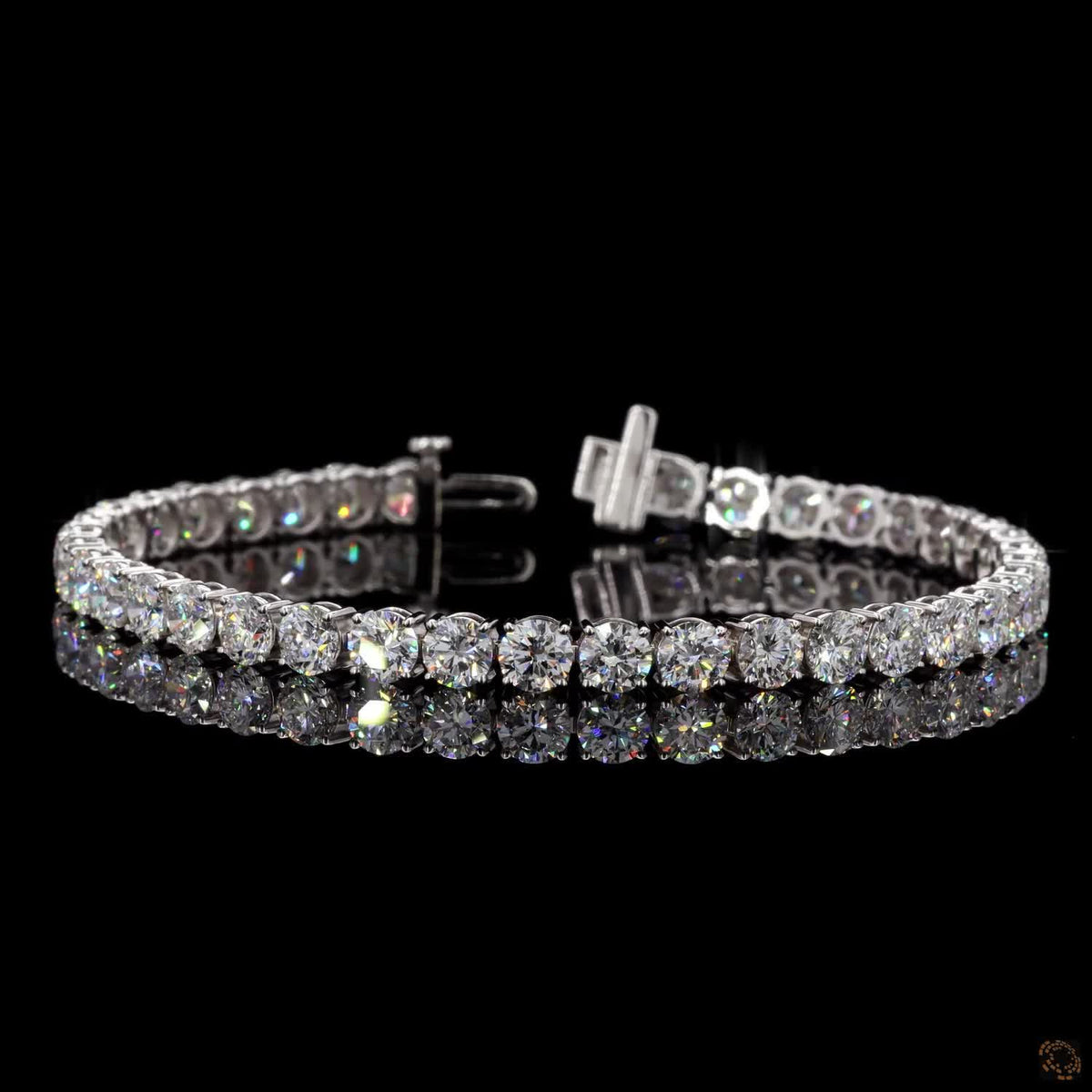 12.66 Ct White Gold Graduated Bezel Tennis Bracelet, Round Statement Bracelet, Vintage-Inspired Stackable Fine Jewelry, Luxury Gift for Her