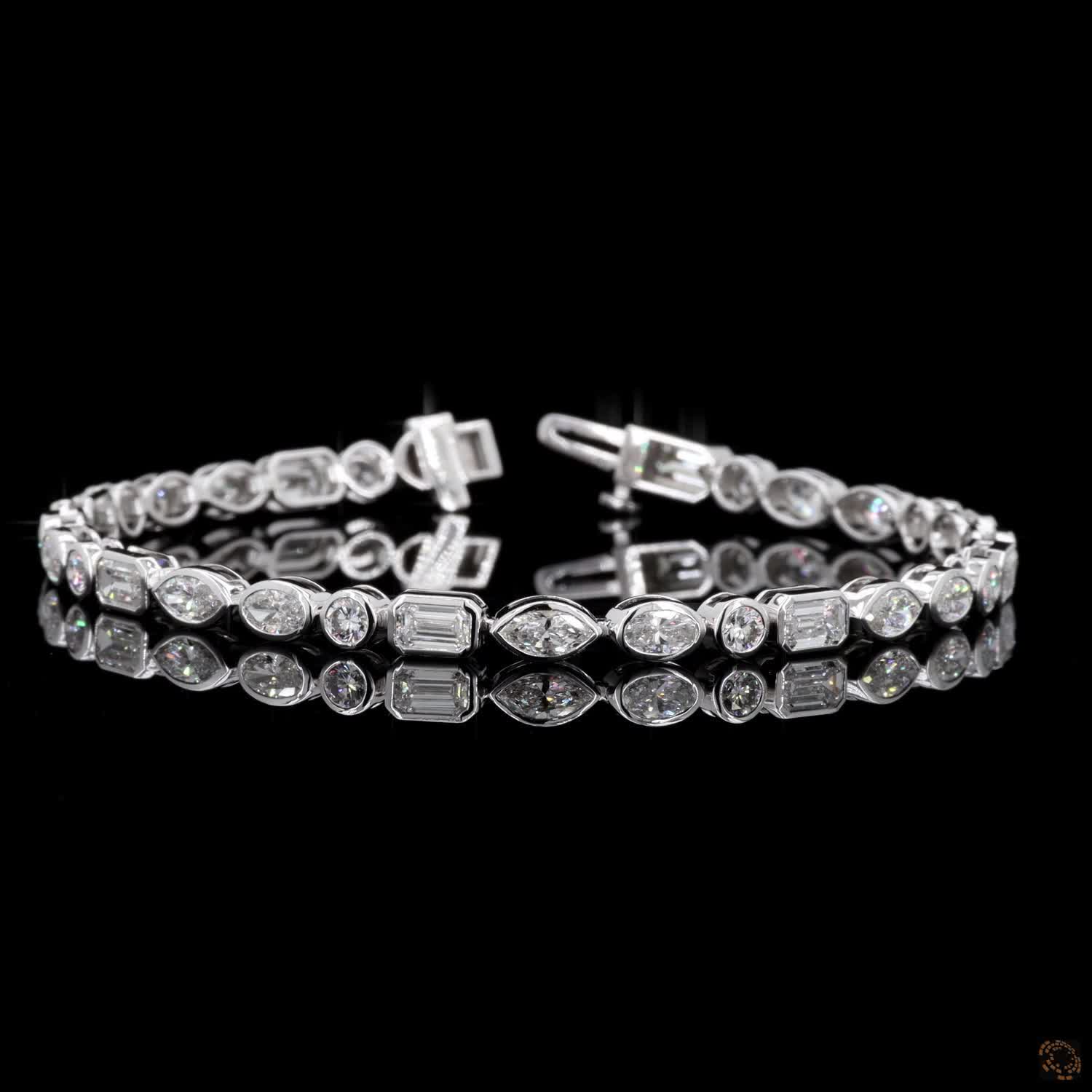 6.19 Ct Silver-Tone Geometric Crystal Bracelet for Women – Elegant Sparkling Link Bracelet