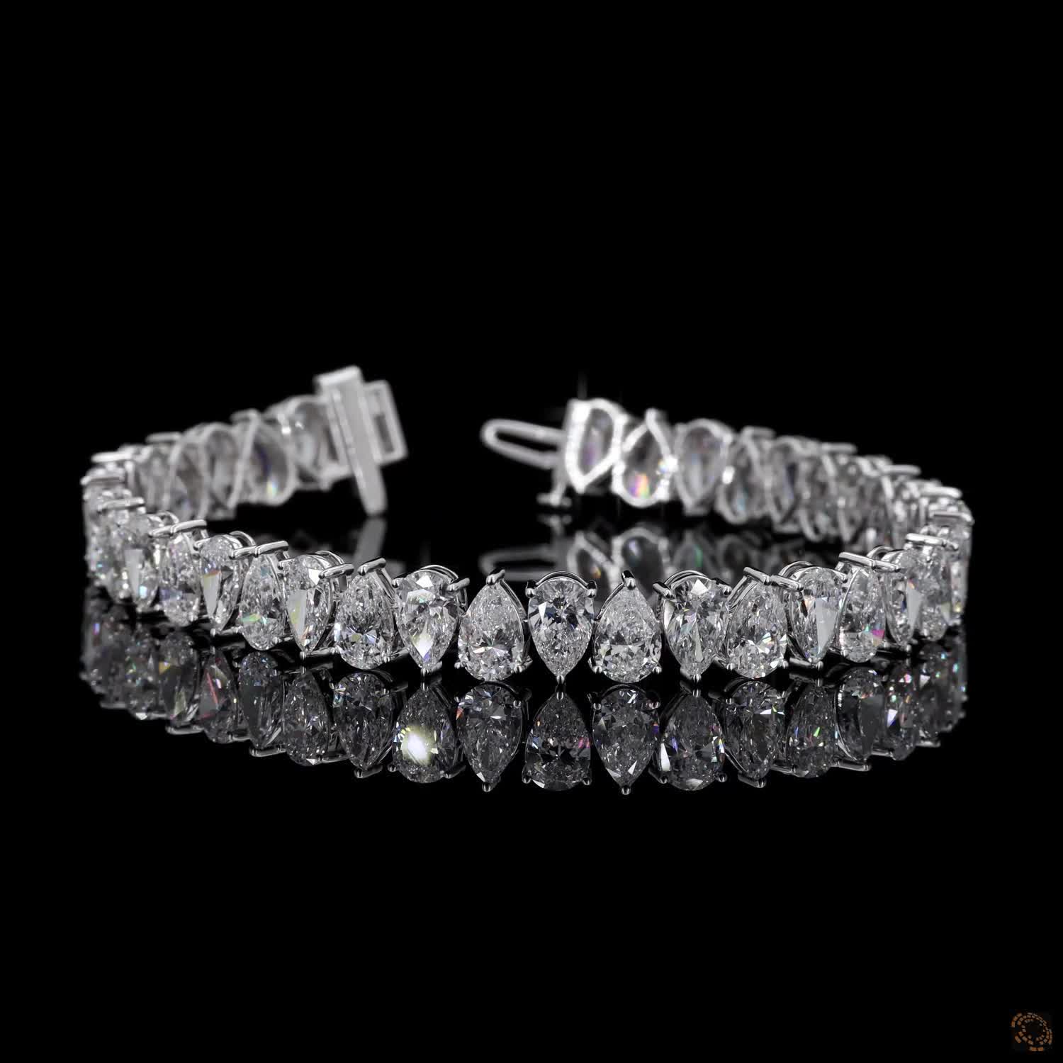 10.12 Ct Pear Cut Diamond Tennis Bracelet in White Gold