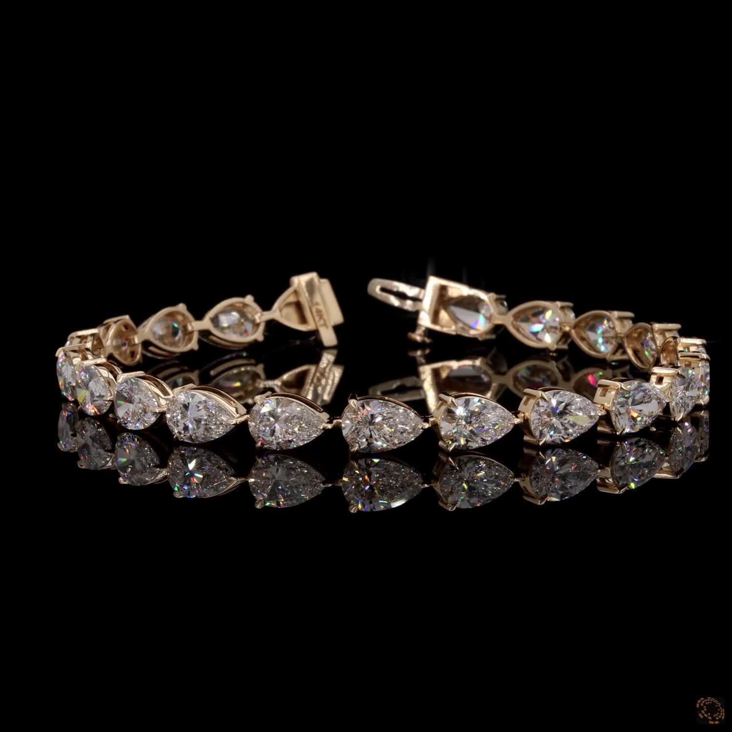 14.43 Ct Pear Cut Diamond Tennis Bracelet in Yellow Gold / Rose Gold