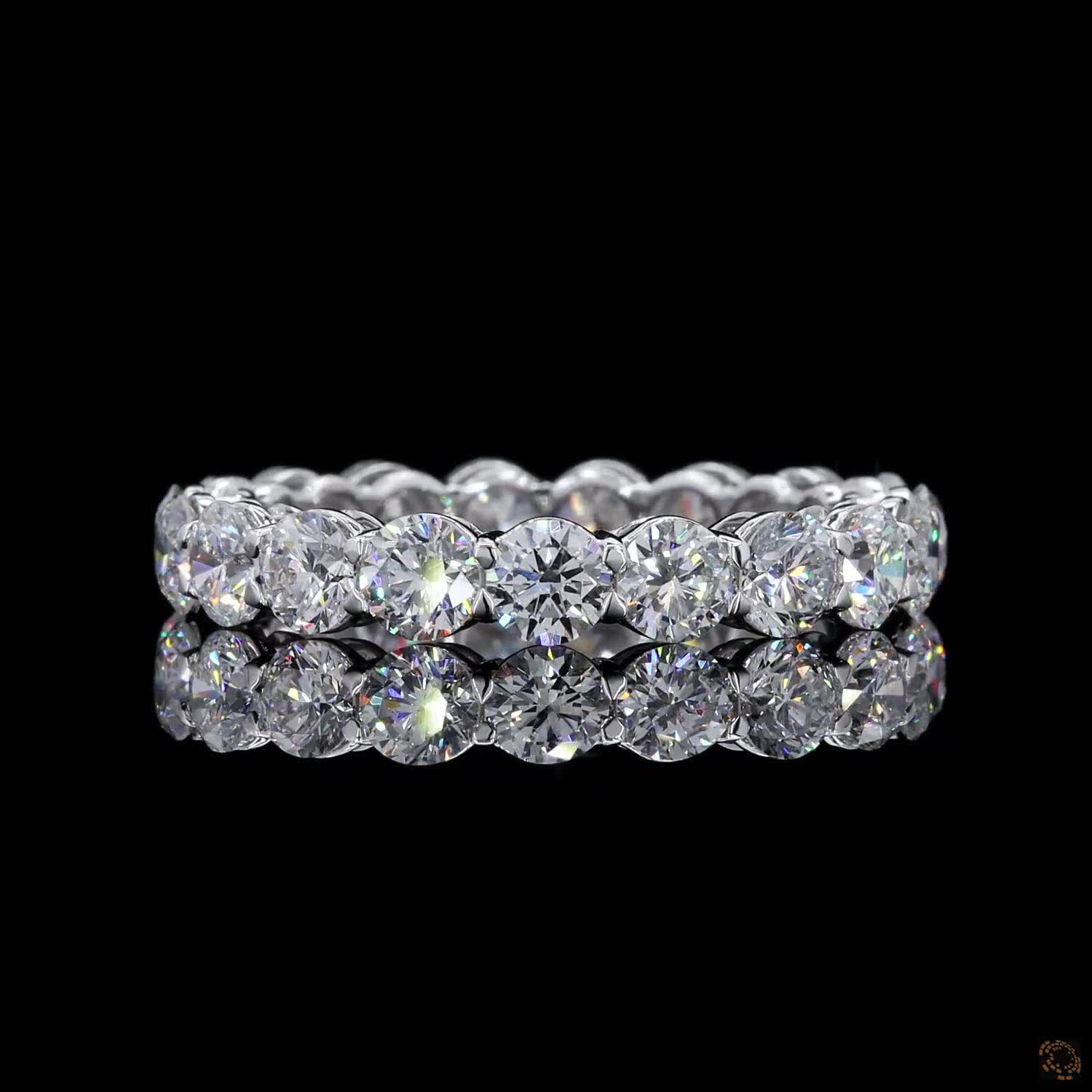 3.06 Ct Classic Round Brilliant Diamond Wedding Band in White Gold