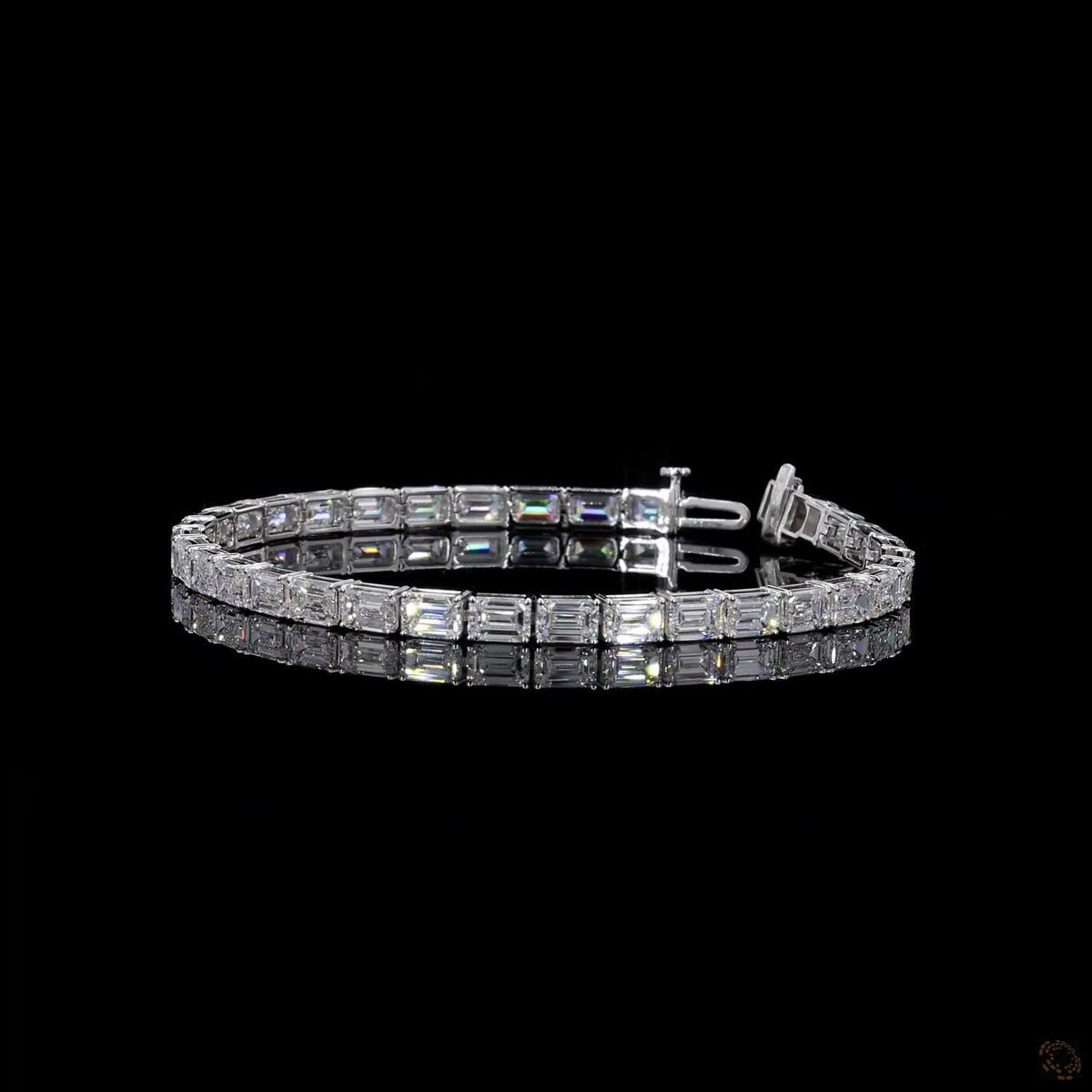 13.78 Ct Luxury Emerald-Cut CZ Tennis Bracelet for Women | Elegant Crystal Link Bracelet
