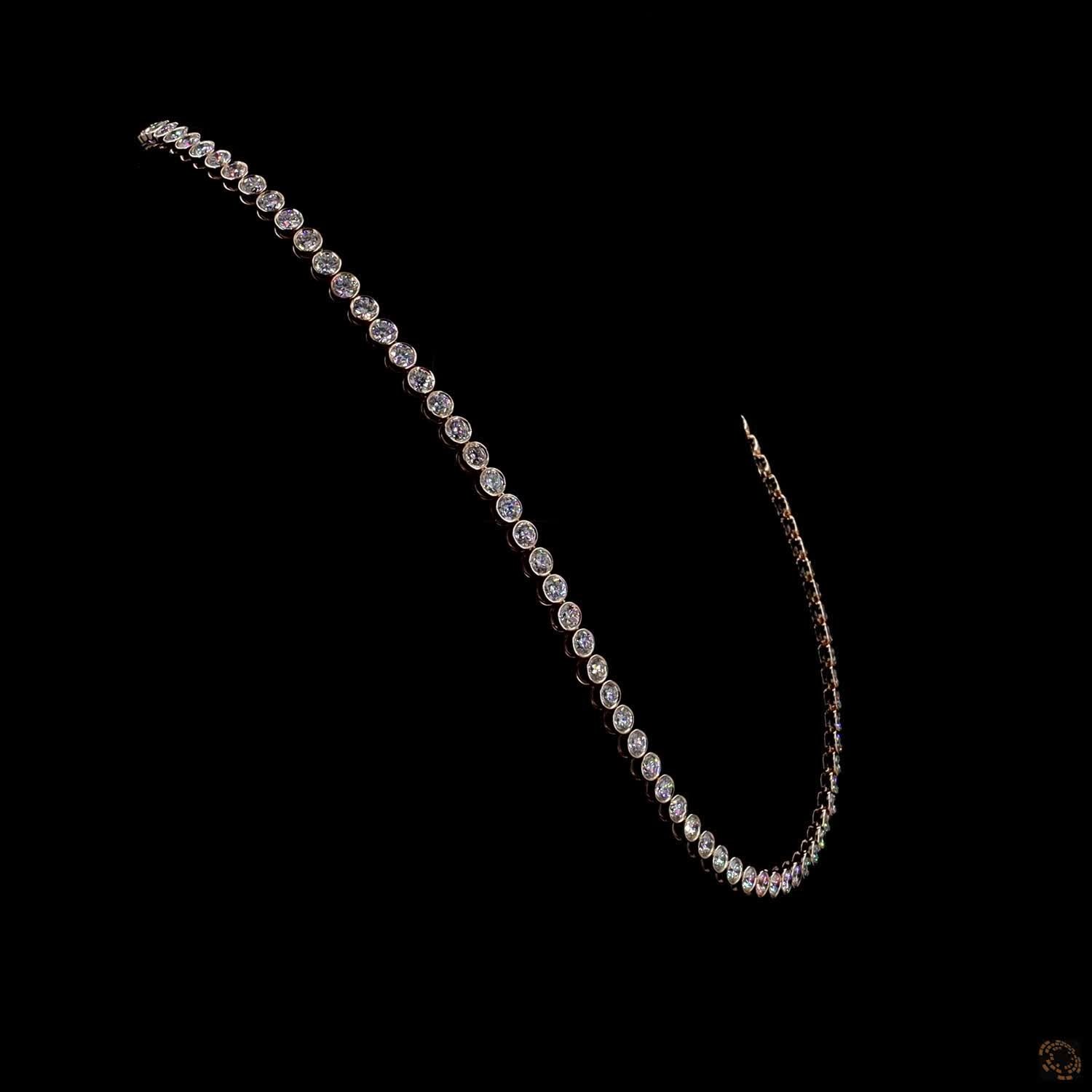 19.13 Ct Graduated Round Bezel Set Solitaire Tennis Choker Necklace in Gold