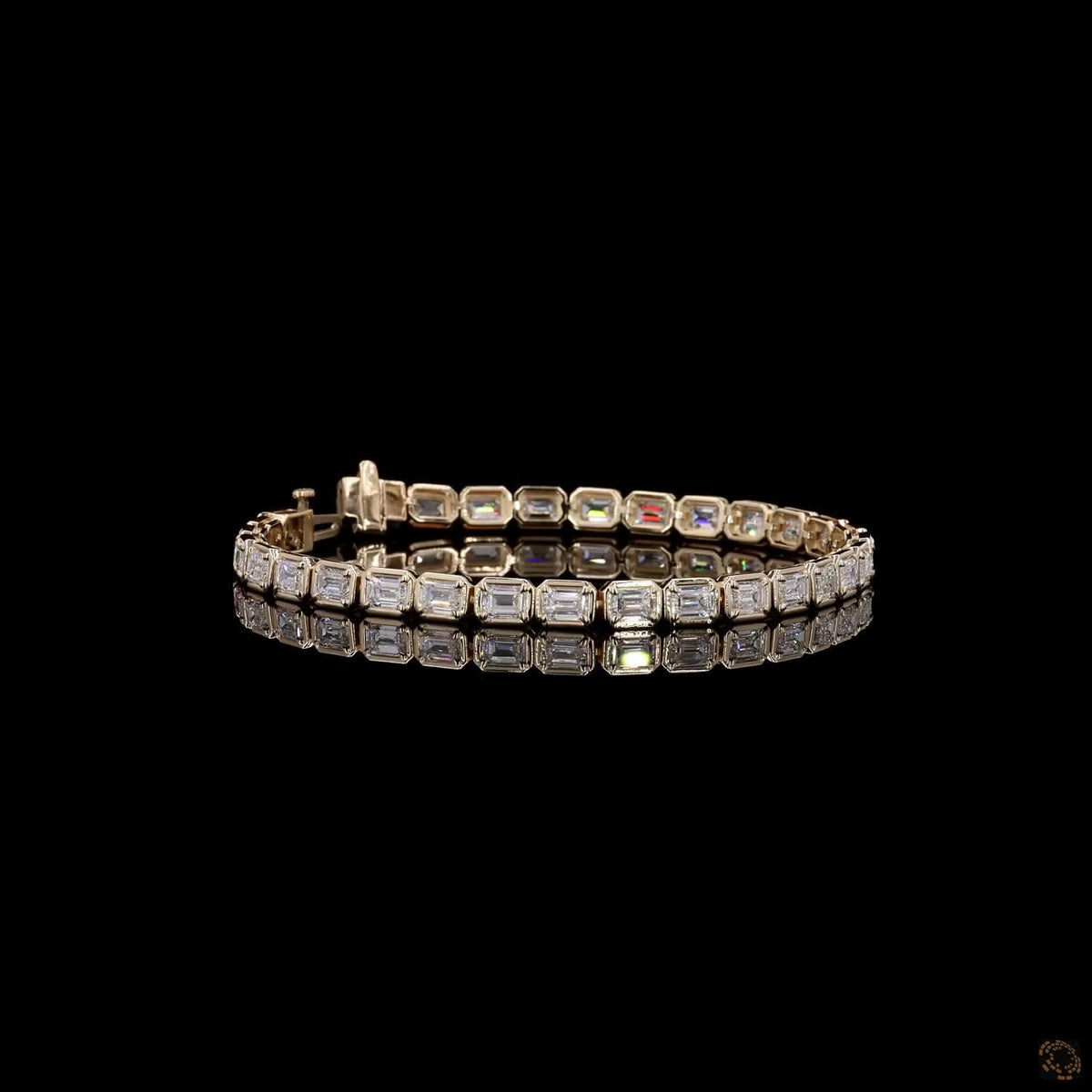 7.20 Ct Bezel-Set Emerald Cut Diamond Tennis Bracelet in Yellow Gold