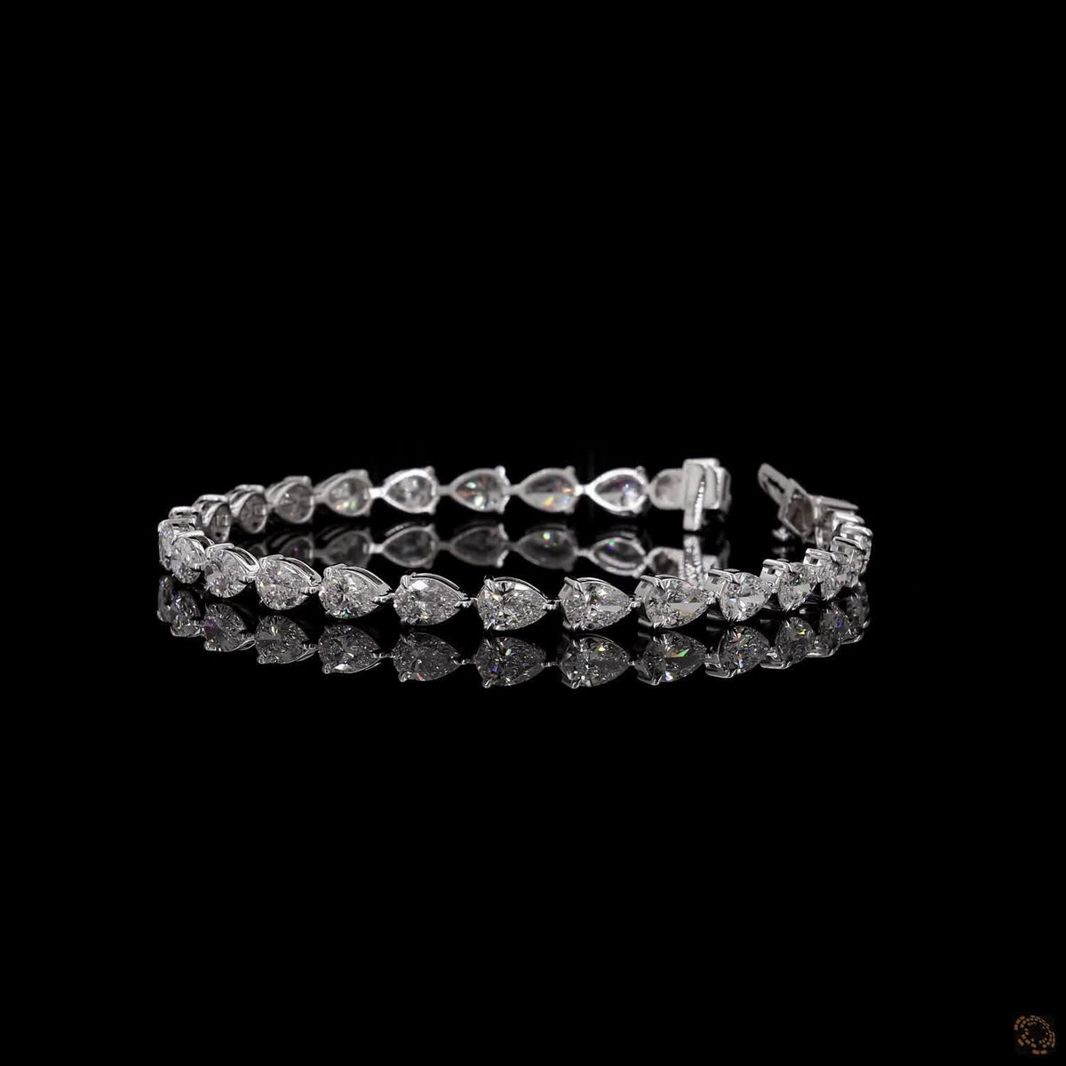 9.29 Ct Pear-Shaped Tennis Bracelet – Elegant Teardrop CZ/Lab Diamond Look Bracelet, Silver-Tone Link Bracelet for Women