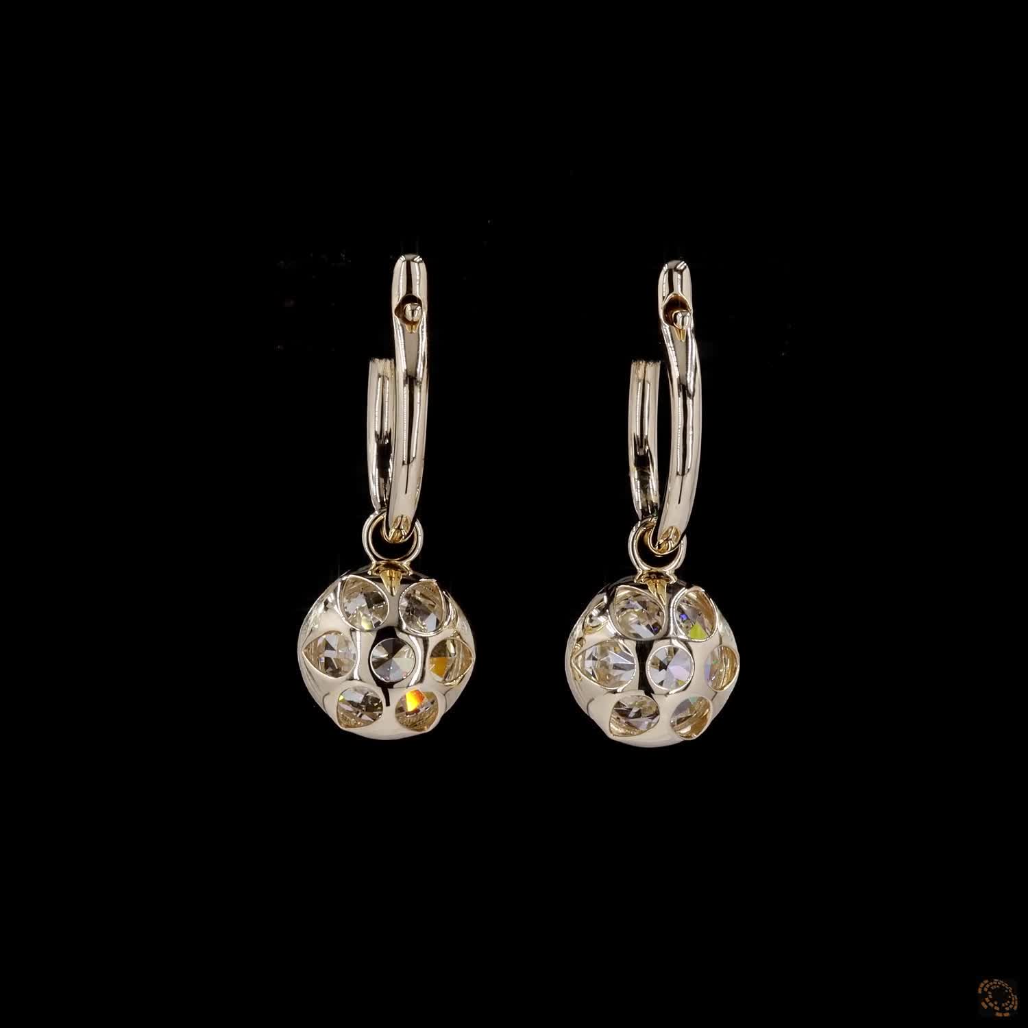 6.07 ct The full 14K yellow gold bezel frame warms the overall look, creating a rich aesthetic that elevates everyday diamond hoop stacks