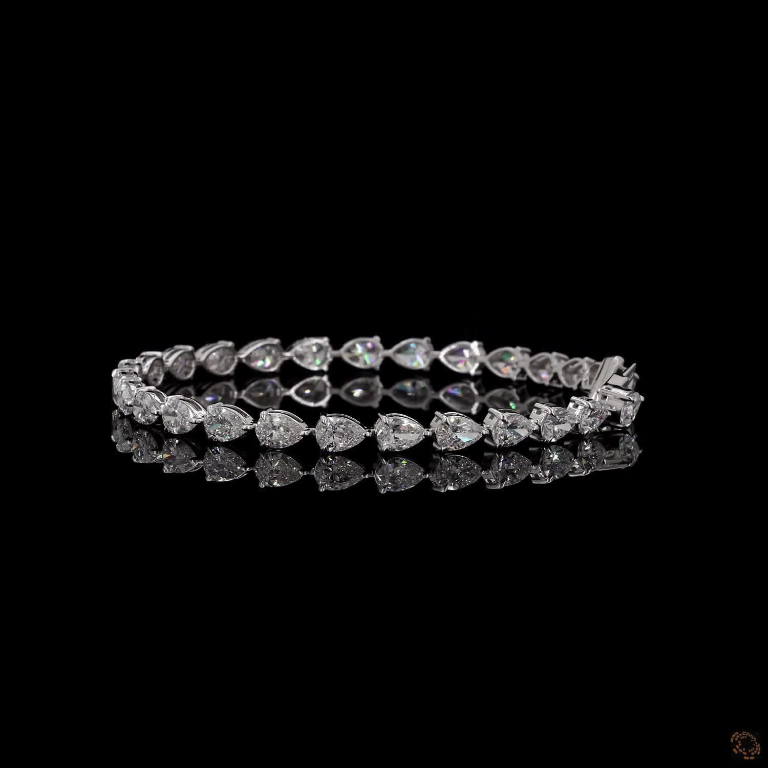 9.29 Ct Pear-Shaped Tennis Bracelet – Elegant Teardrop CZ/Lab Diamond Look Bracelet, Silver-Tone Link Bracelet for Women