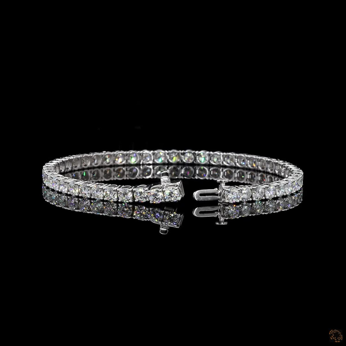 7.80 Ct Classic Four-Prong Round Brilliant Diamond Tennis Bracelet in White Gold
