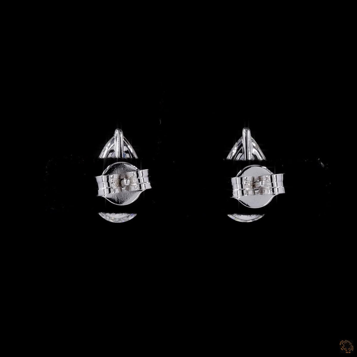 3.03 Ct Full Bezel Setting smooth, snag-free white metal rim completely encasing the stone perimeter and delicate pointed tip