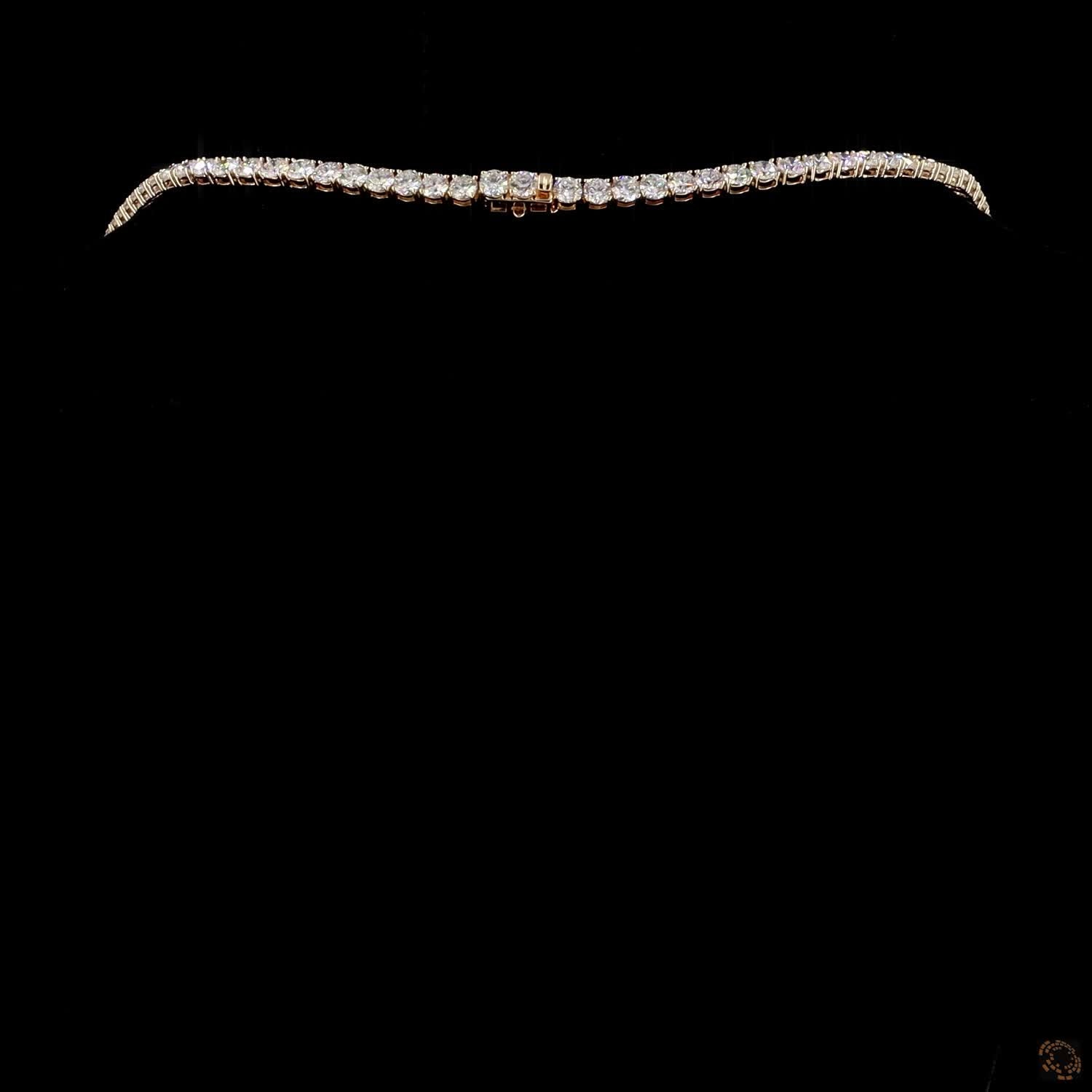 24.64 Ct Single-row continuous prong-set layout featuring uniform round brilliant cut stones