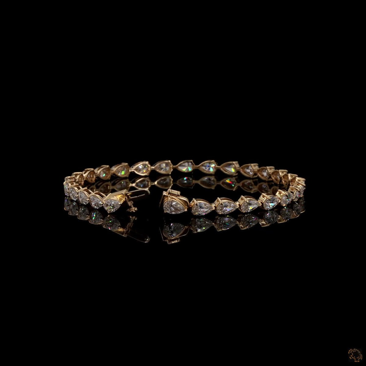 7.35 Ct Pear Cut Diamond Tennis Bracelet in 14K Yellow Gold