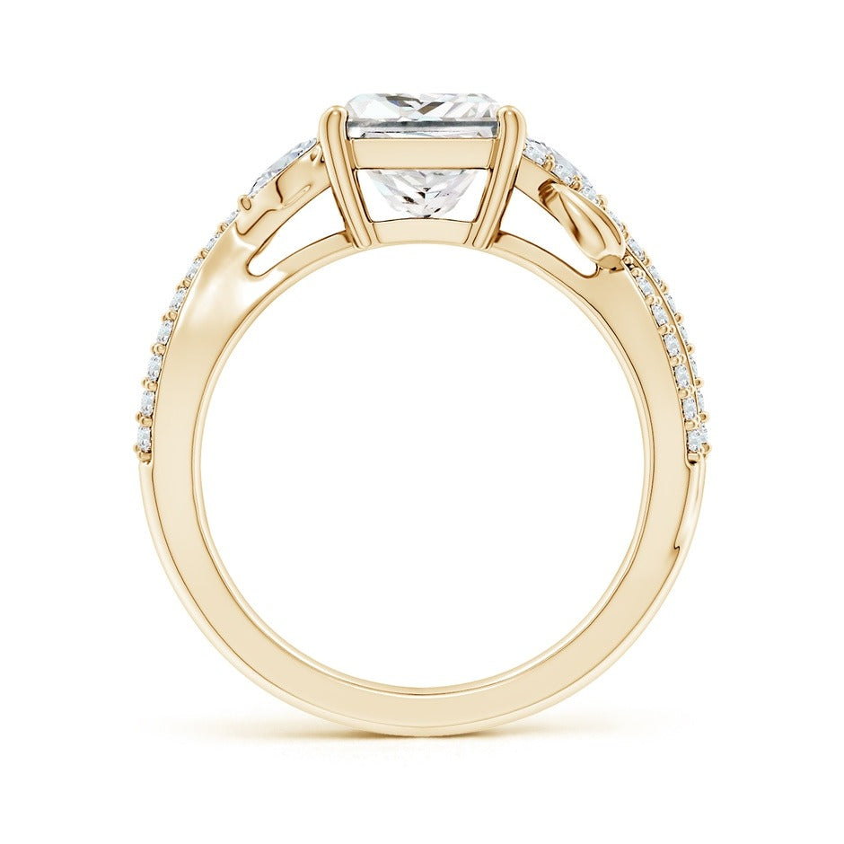 2.10 Ct In Princess Bardot Scallop Engagement Ring