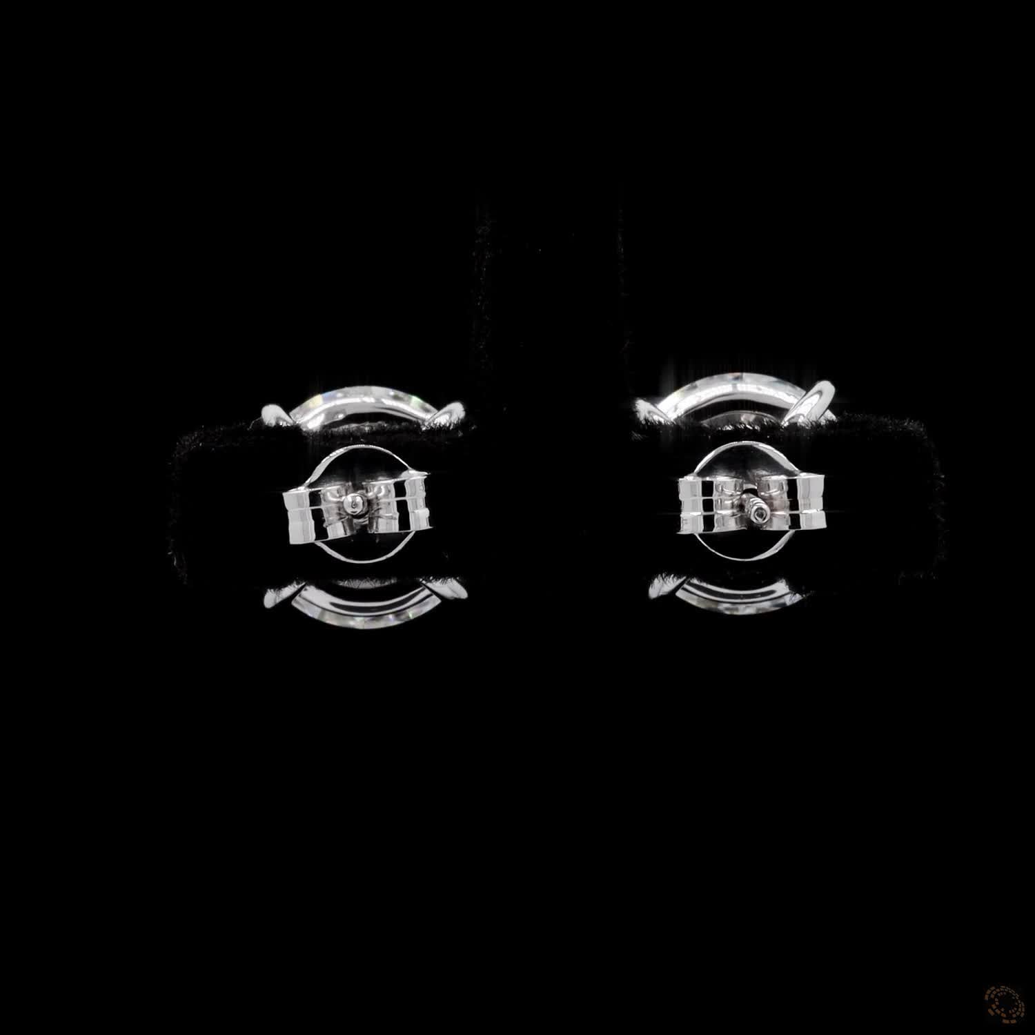 8.02 Ct A precise metal border fully encircles each diamond girdle, keeping the edges protected from bumps or chipping