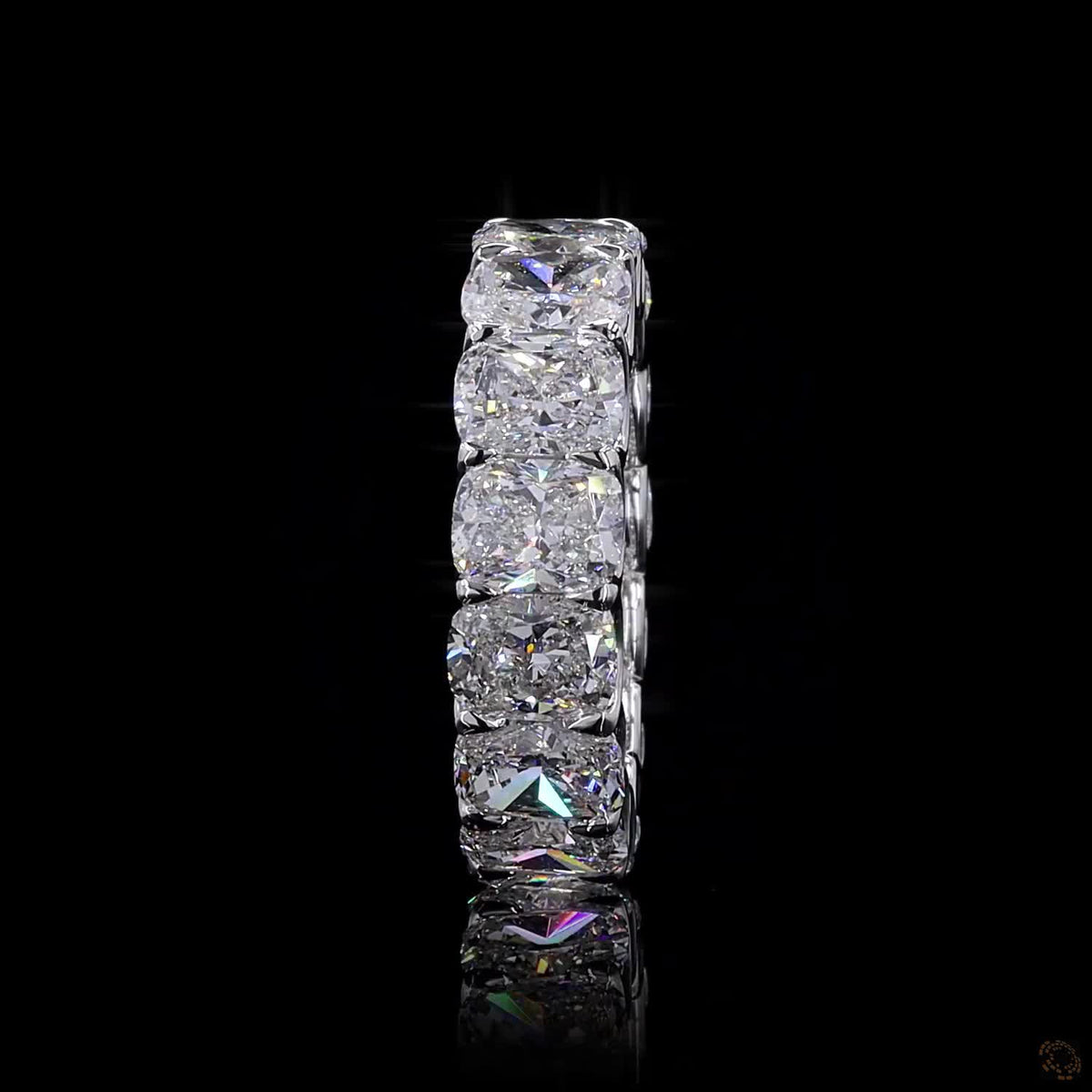 10.76 Ct Experience breathtaking sparkle from every angle with this exquisite cushion-cut diamond eternity band