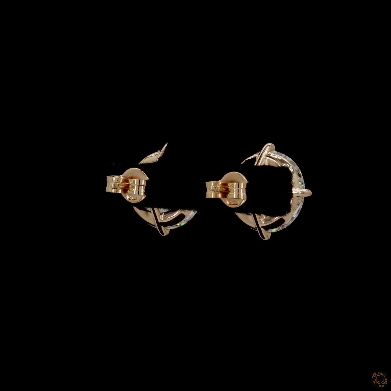 12.14 Ct High-clarity Round Brilliant Cut diamonds showing intense fire and brilliance