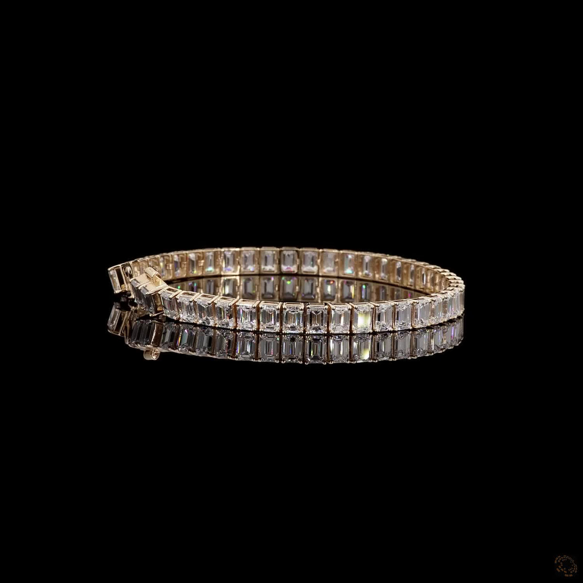 18.52 Ct East-West Emerald Cut Diamond Tennis Bracelet in 14K Yellow Gold