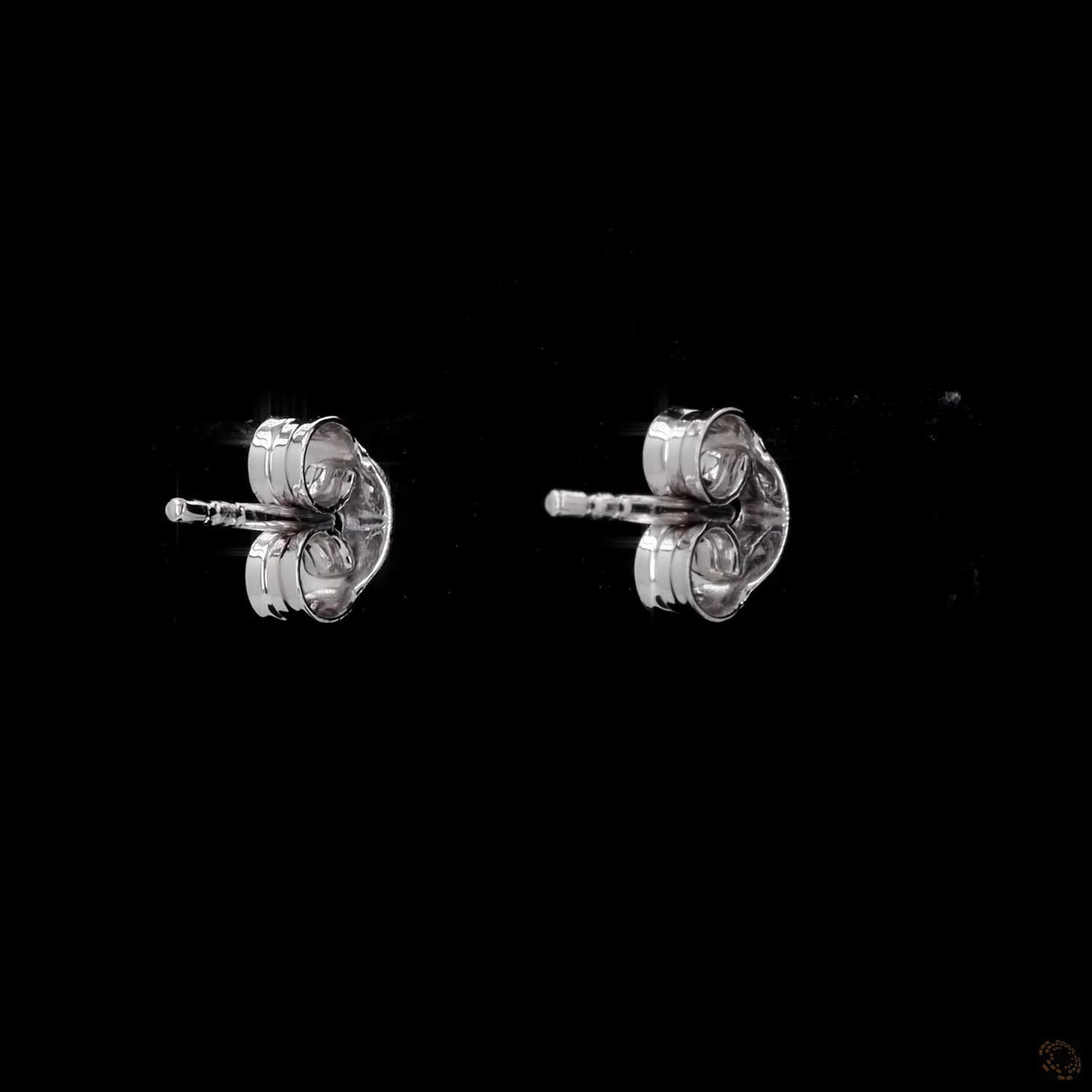 0.97 Ct Solid 14K White Gold Round Brilliant Diamond Stud Earrings – Compas Claw Solitaire Studs