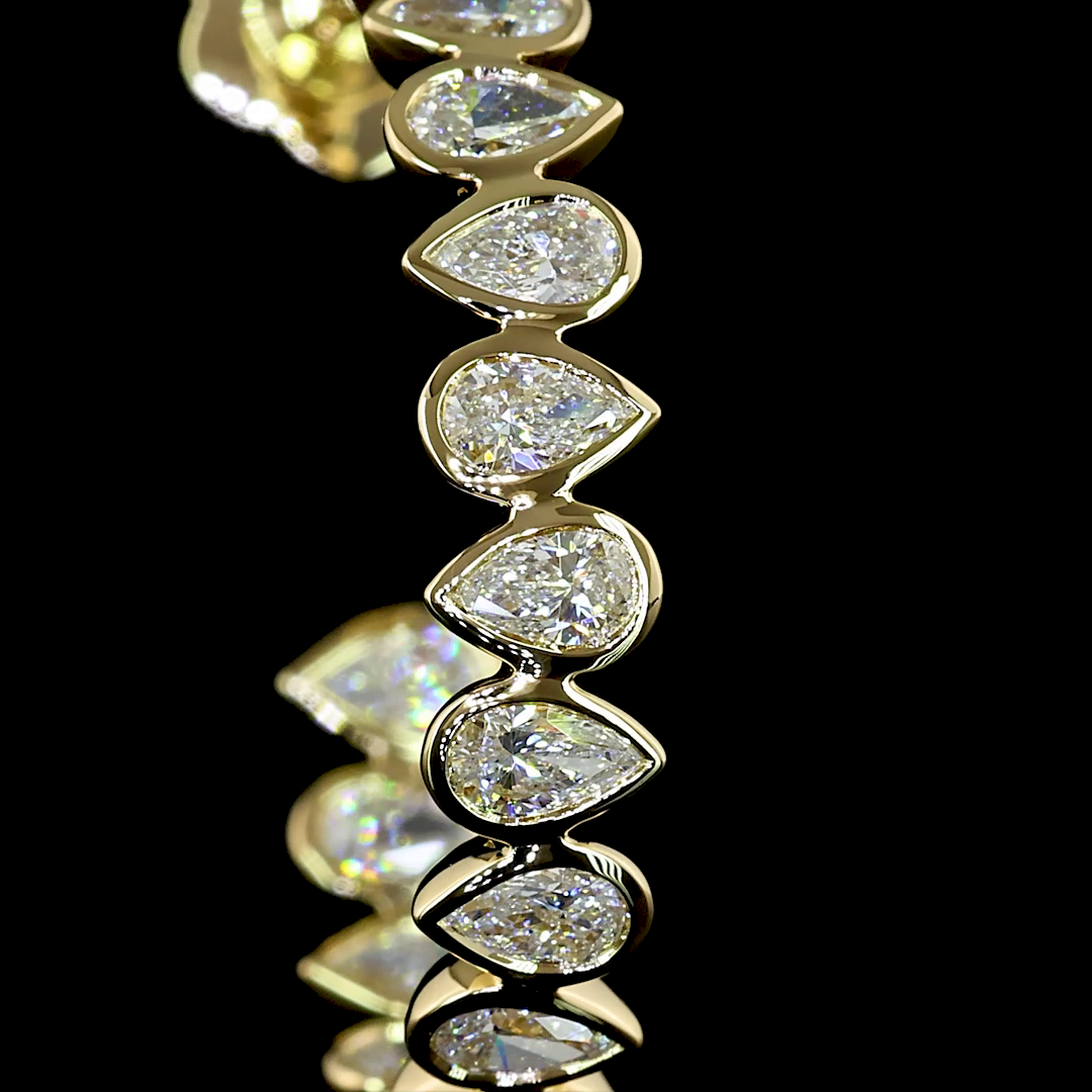 2.75 Cts 14K YELLOW GOLD Pear Shape C Hoops Earring