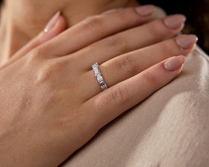 4.00 Ct (East-West Set)Emerald Diamond Eternity Band Prong Set Wedding Ring