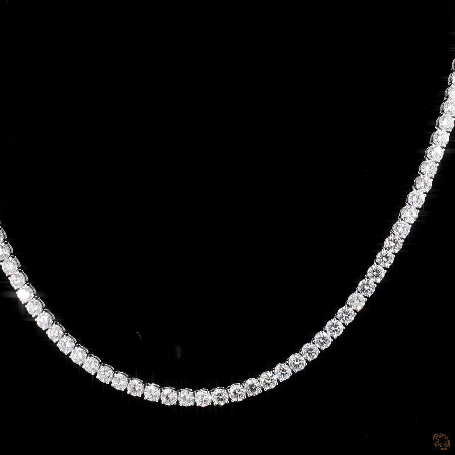 24.12 Single continuous strand of uniform round brilliant-cut diamonds