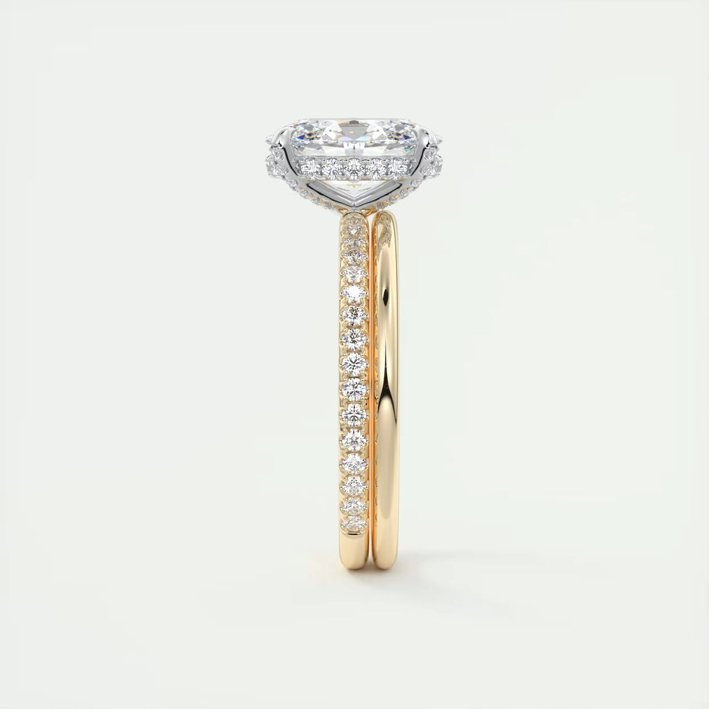 2.40 Ct The Glitterbomb Center Stone Oval Pavé Encrusted Ring