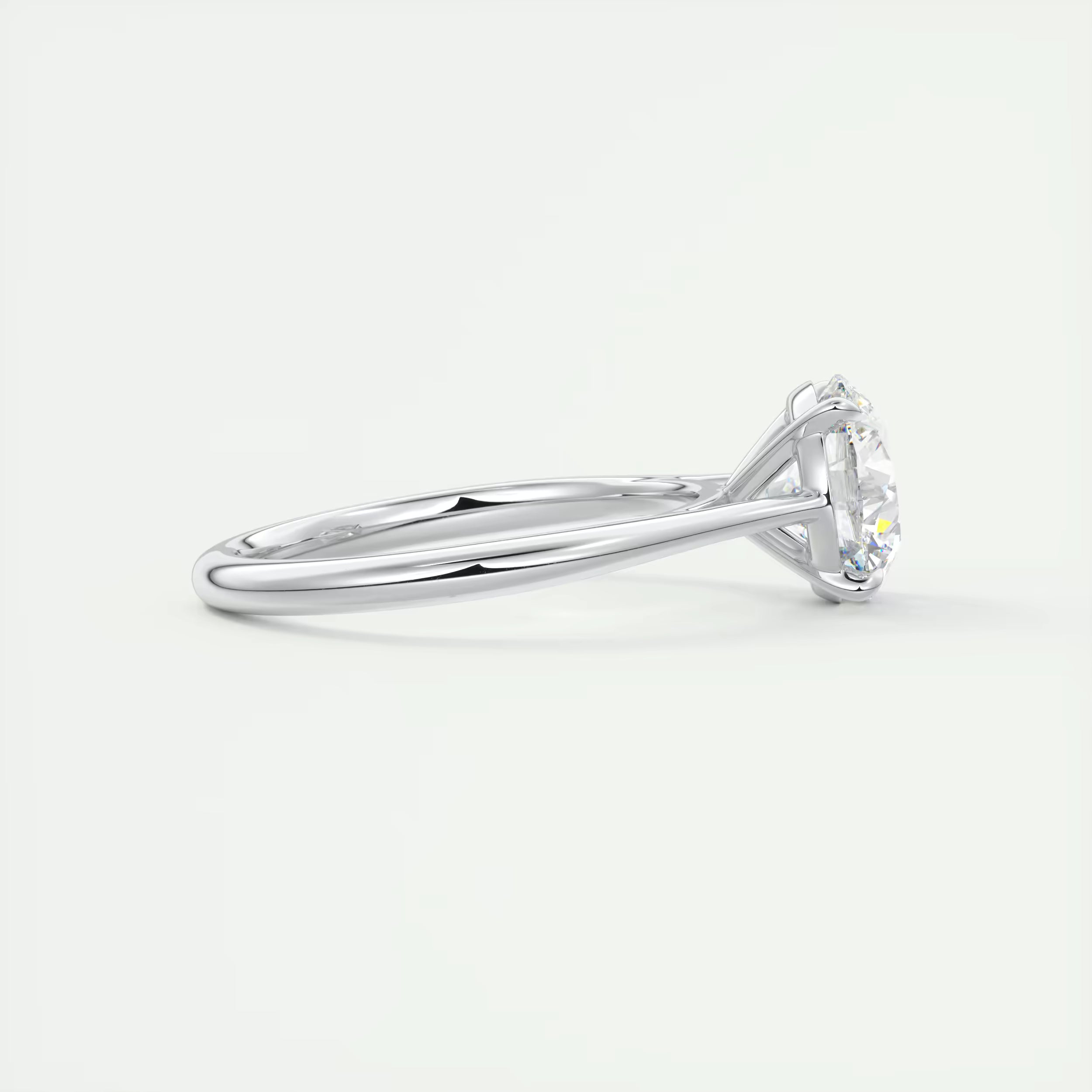 2.00 Ct Round Solitaire with Four Eagle Claws Set Engagement Rings