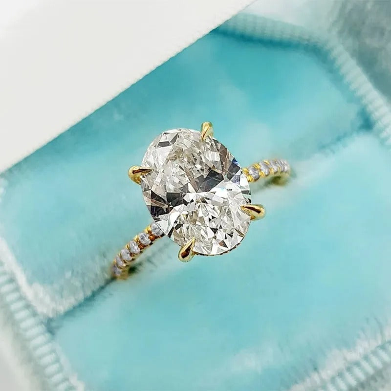 4.00 Ct Oval Cut Simulated Diamond Engagement Ring In Sterling Silver