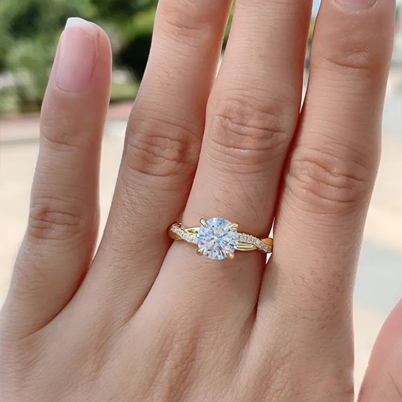 1.50 Ct Round Cut Engagement Ring With Lab-Grown Diamond Wedding Ring