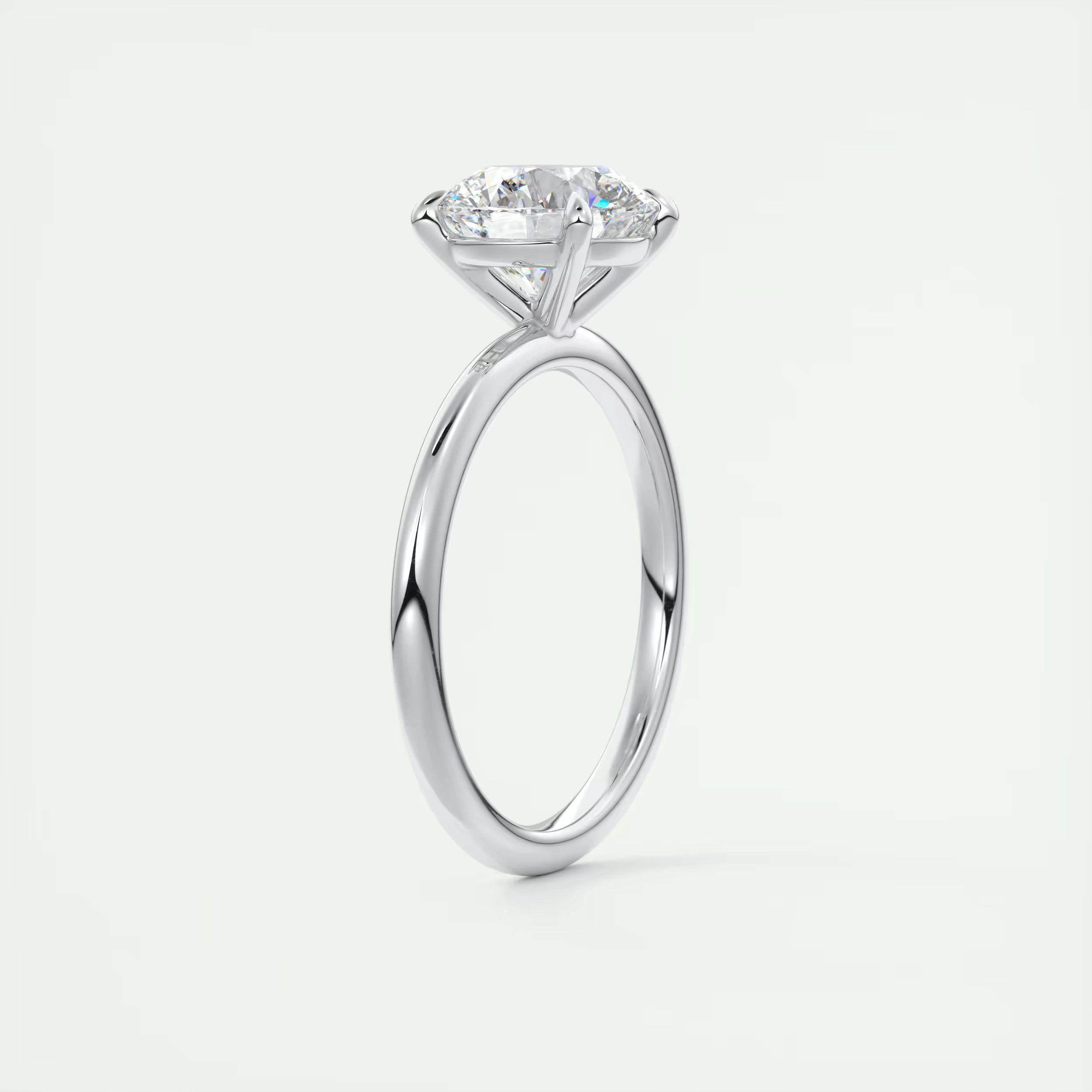 2.00 Ct  Round Solitaire with Four Eagle Claws Set Engagement Ring
