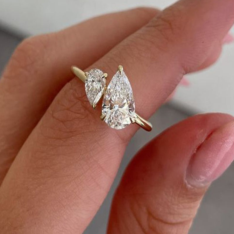 1.80 Ct Pear Cut Lab Grown Diamond Wedding Ring In 14K Gold
