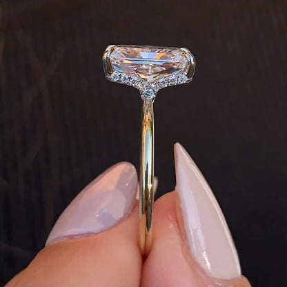 4.20 Ct Emerald Excellent Cut Lab Grown Diamond Solitaire Engagement Ring