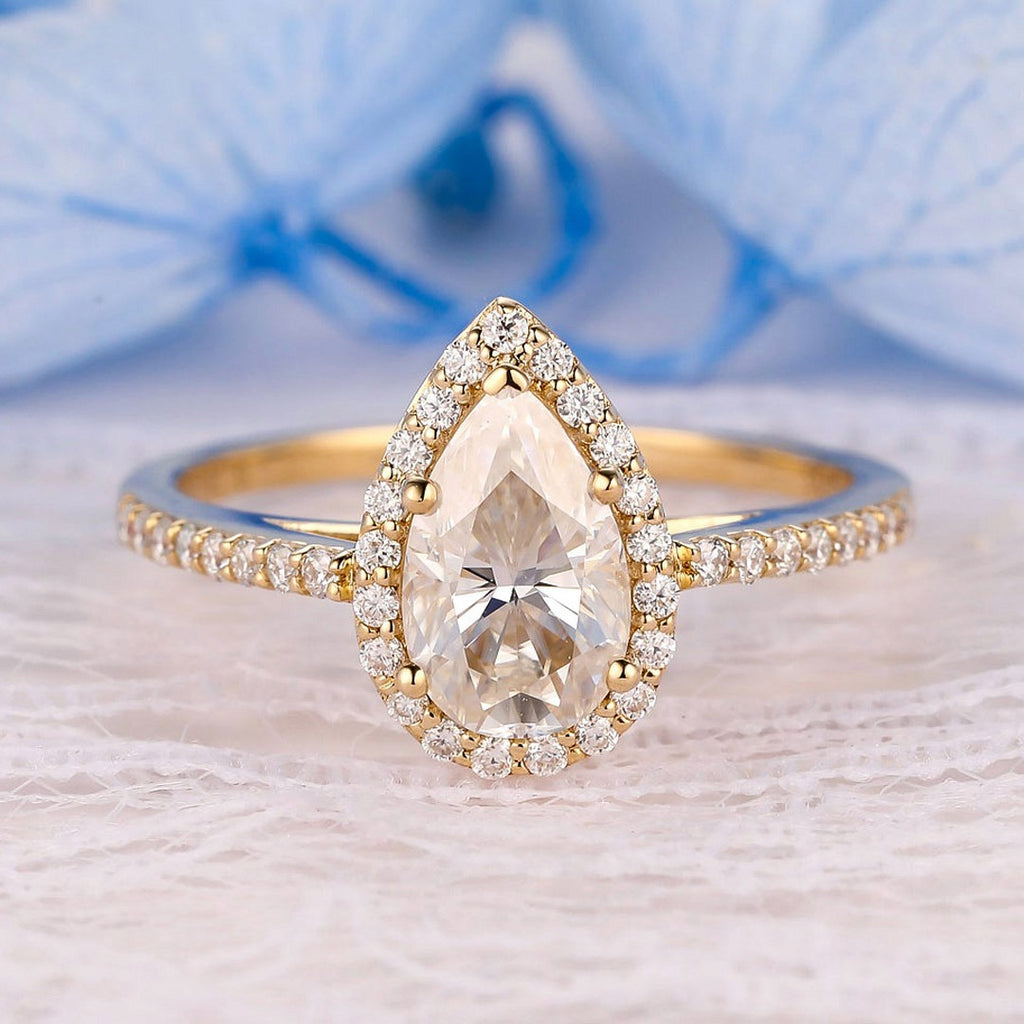 2.50 Ct Pear Cut Halo Women's Wedding Engagement Ring