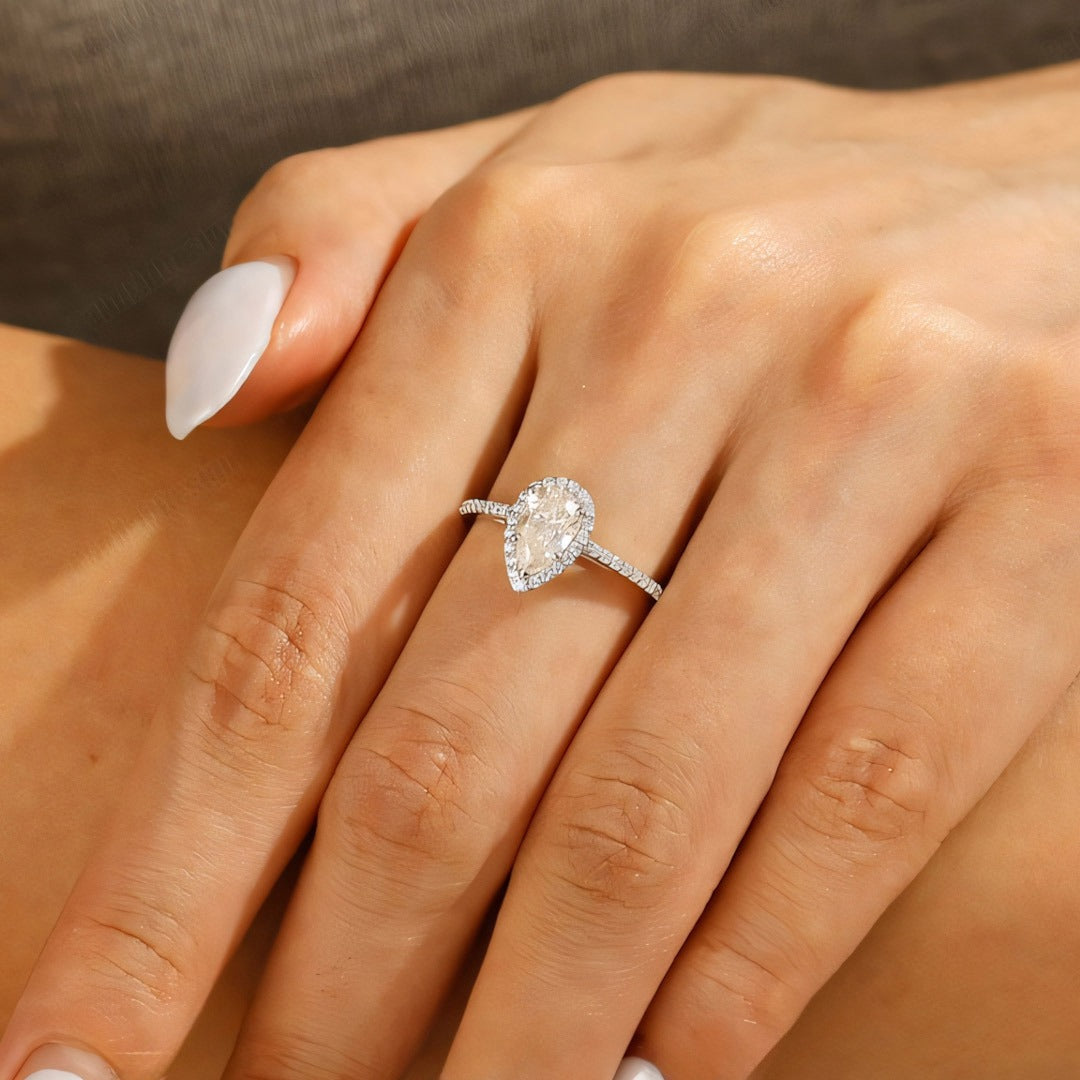 2.50 Ct Pear Cut Halo Women's Wedding Engagement Ring