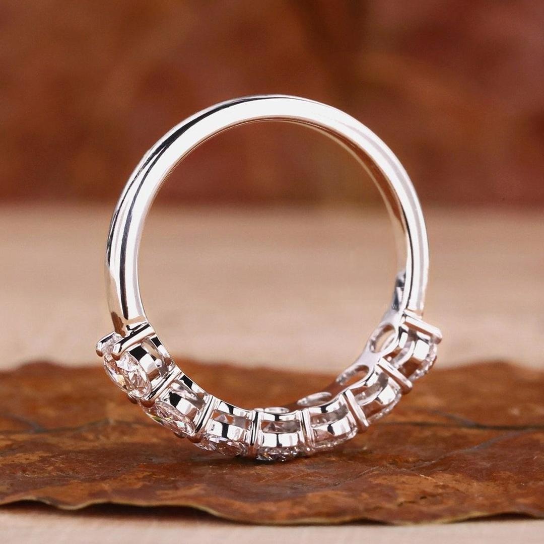 1.40 Ct Oval Cut Lab Grown Diamond Wedding Band With Seven Stone Oval Band