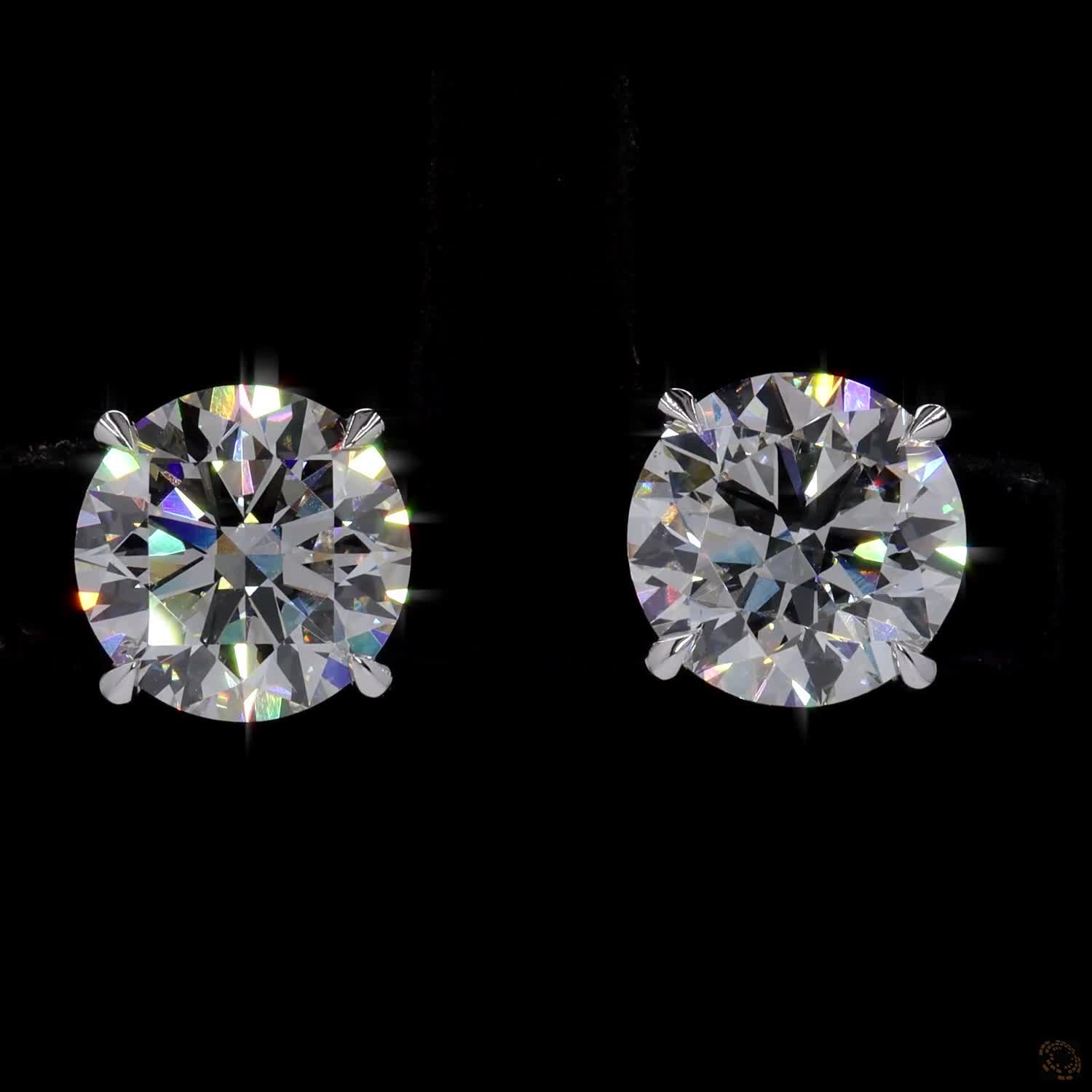 7.05 Ct Delivers a timeless square-like framework around the round brilliant stone, creating a crisp, geometric look