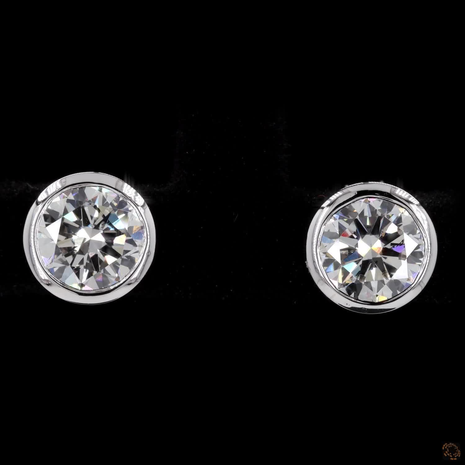 2.13 Ct 14K WHITE GOLD Round Shape Studs Earring