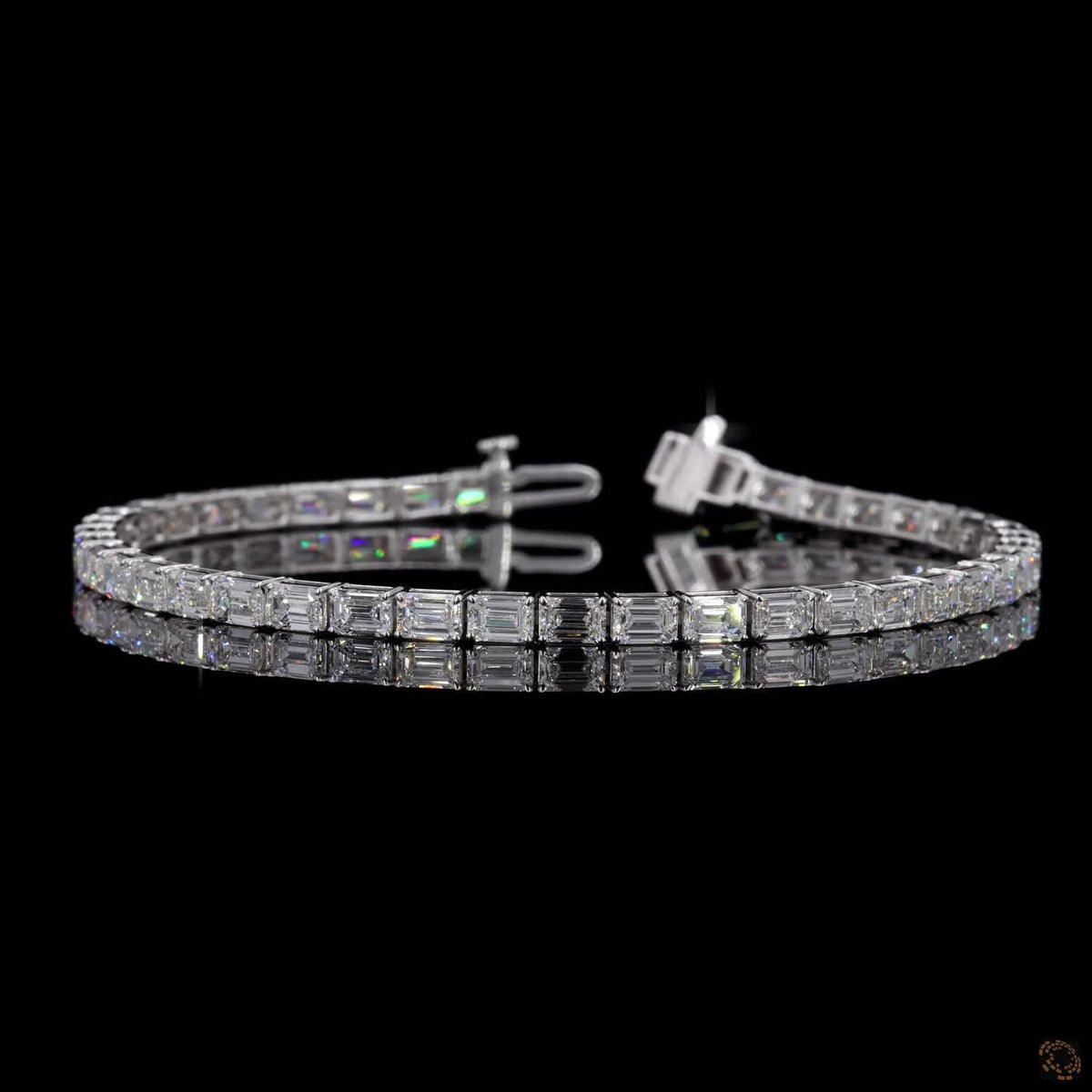 8.5 Ct Modern Bar-Set Emerald-Cut Diamond Tennis Bracelet in 14K White Gold