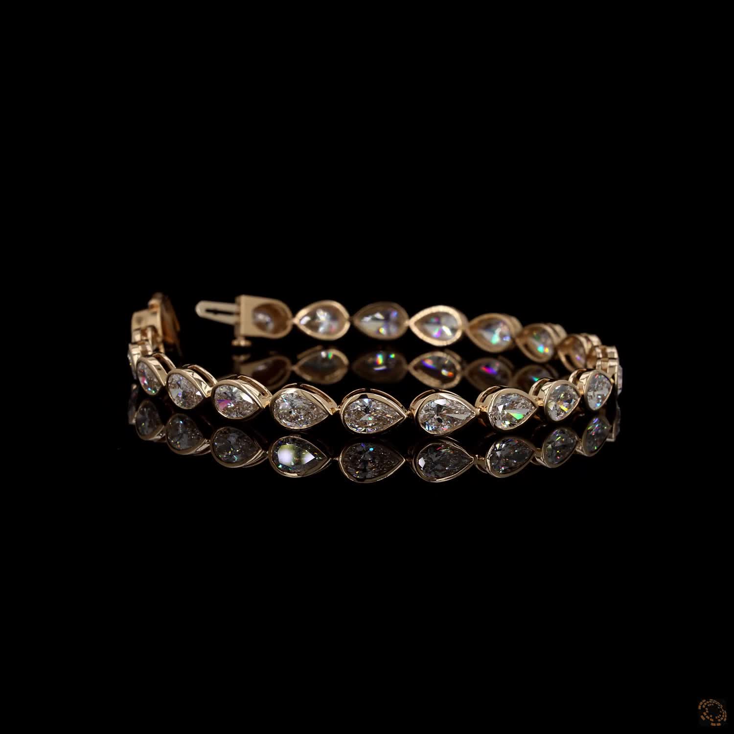 10.55 Ct Pear-Shaped Crystal Tennis Bracelet – Gold-Tone Link Statement Jewelry