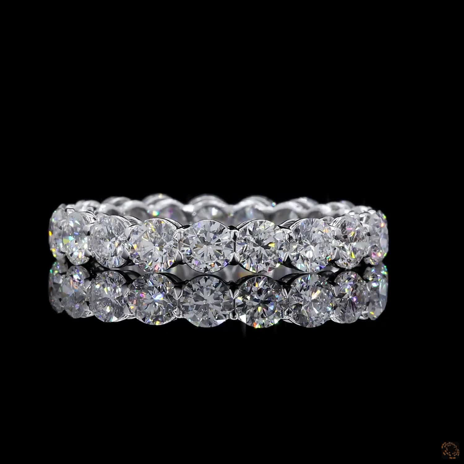 3.06 Ct Classic Round Brilliant Diamond Wedding Band in White Gold