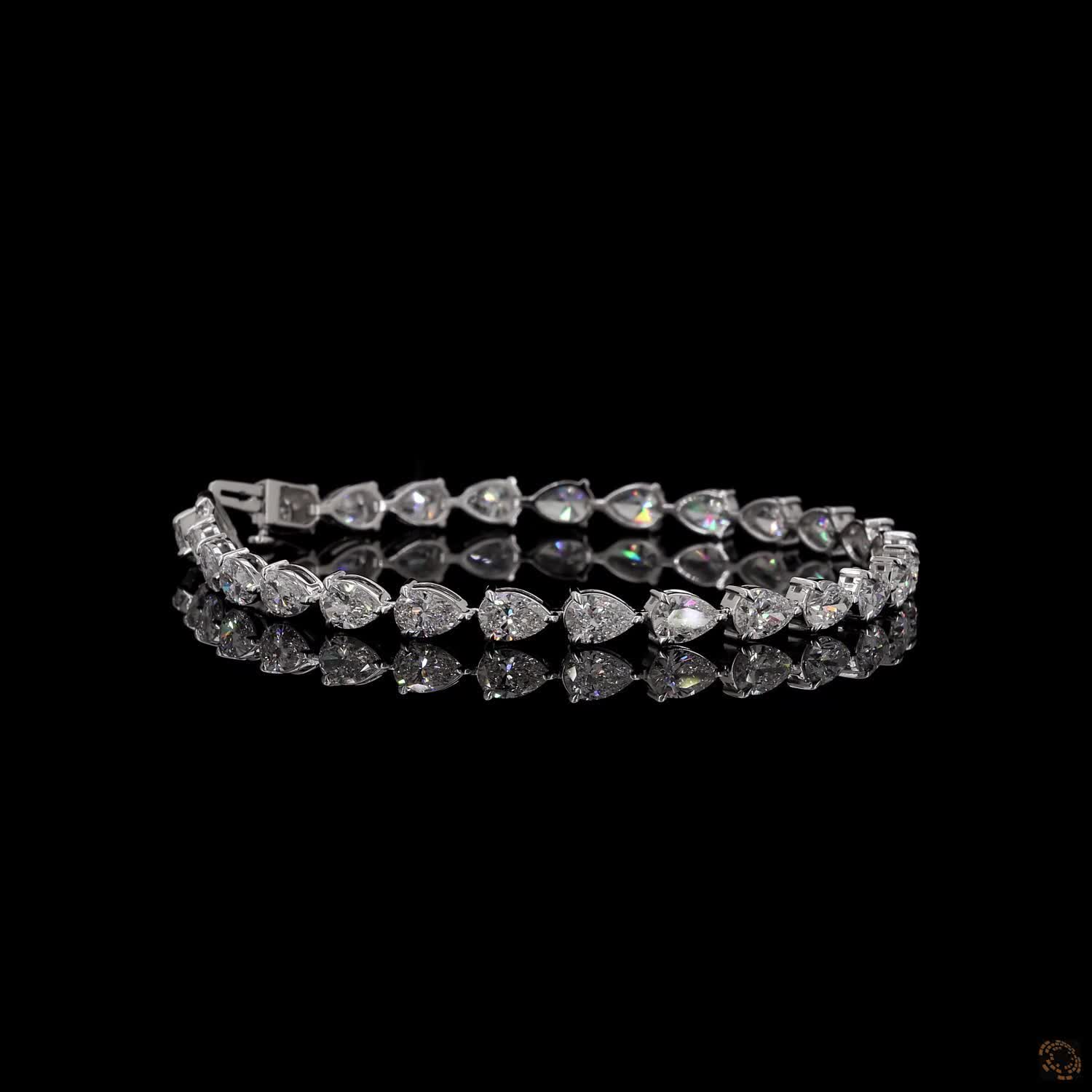 9.29 Ct Pear-Shaped Tennis Bracelet – Elegant Teardrop CZ/Lab Diamond Look Bracelet, Silver-Tone Link Bracelet for Women