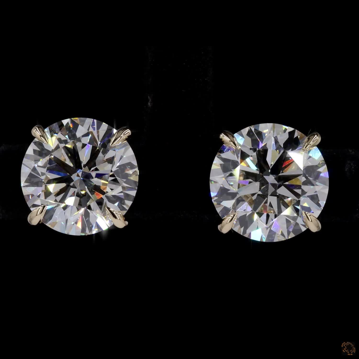 7.87 Ct Classic four-prong setting with refined claw prongs holding each gemstone securely at the corners to maximize light entry and brilliance