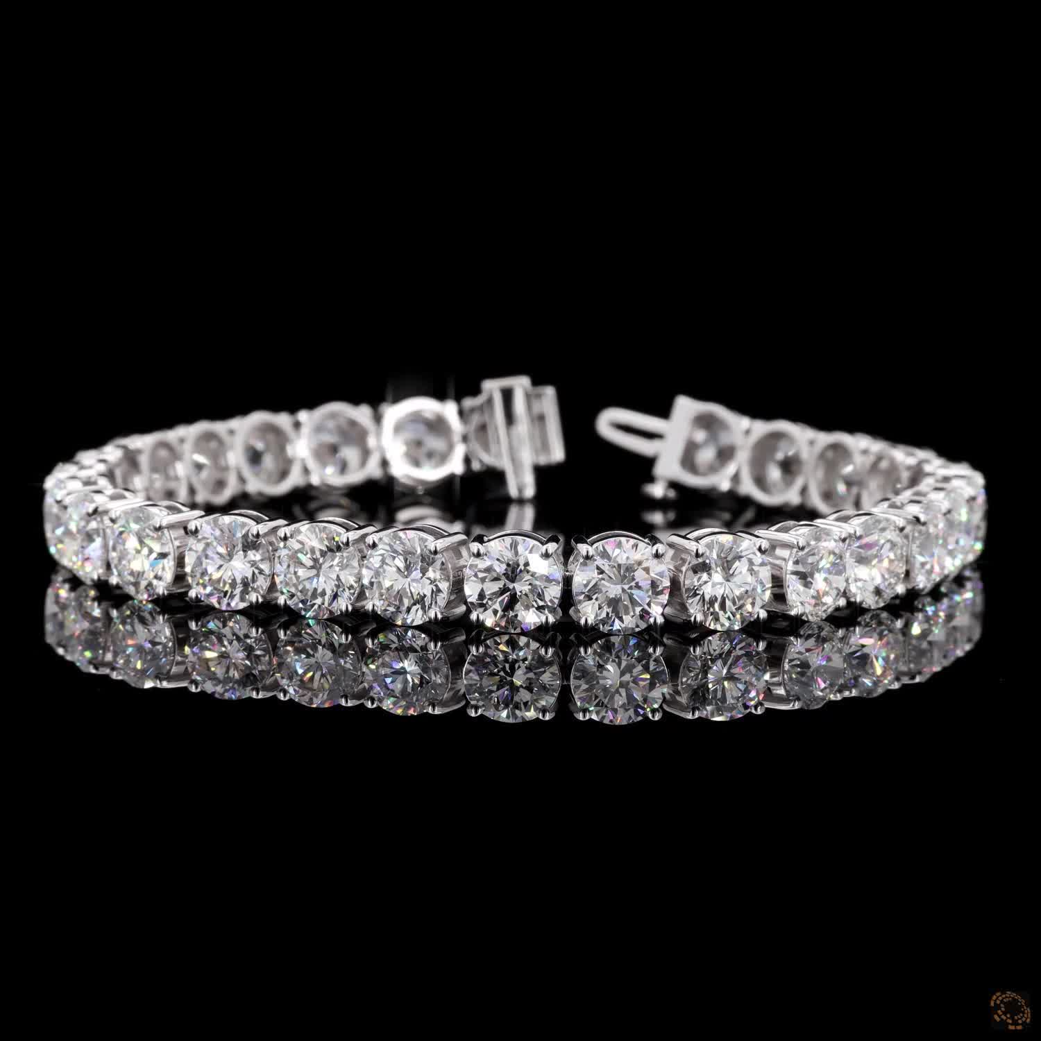 28.42 Ct Traditional 4-Prong Open-Basket Setting for maximum light refraction and brilliance
