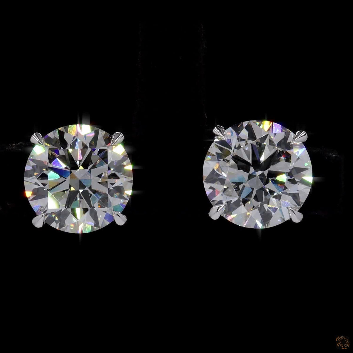7.05 Ct 14K WHITE GOLD Round Shape Studs Earring