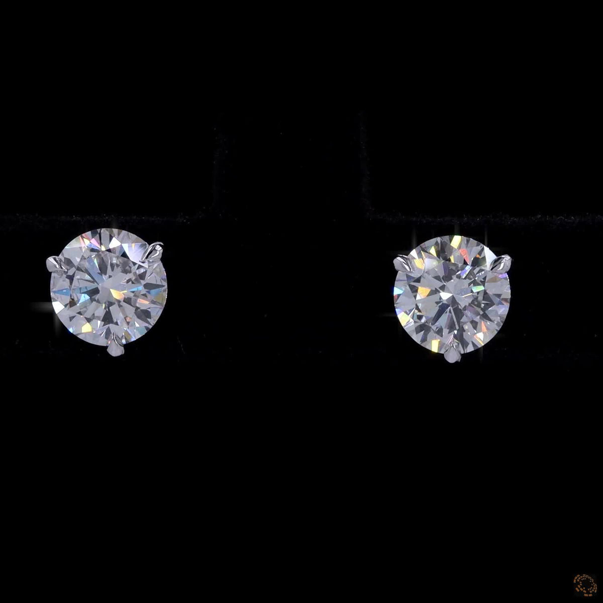 2.16 Ct Provides bright, crisp brilliance that highlights high-neck evening dresses, off-the-shoulder gowns, and bridal accessories without overpowering the overall look