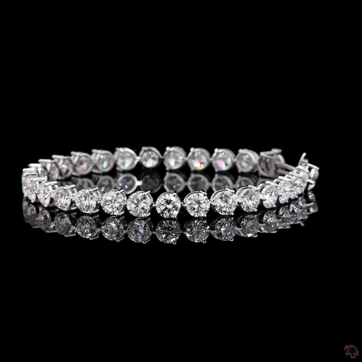 16.06 Ct Chic everyday wear, modern stackable wristwear, bridal party jewelry, or luxury gifting